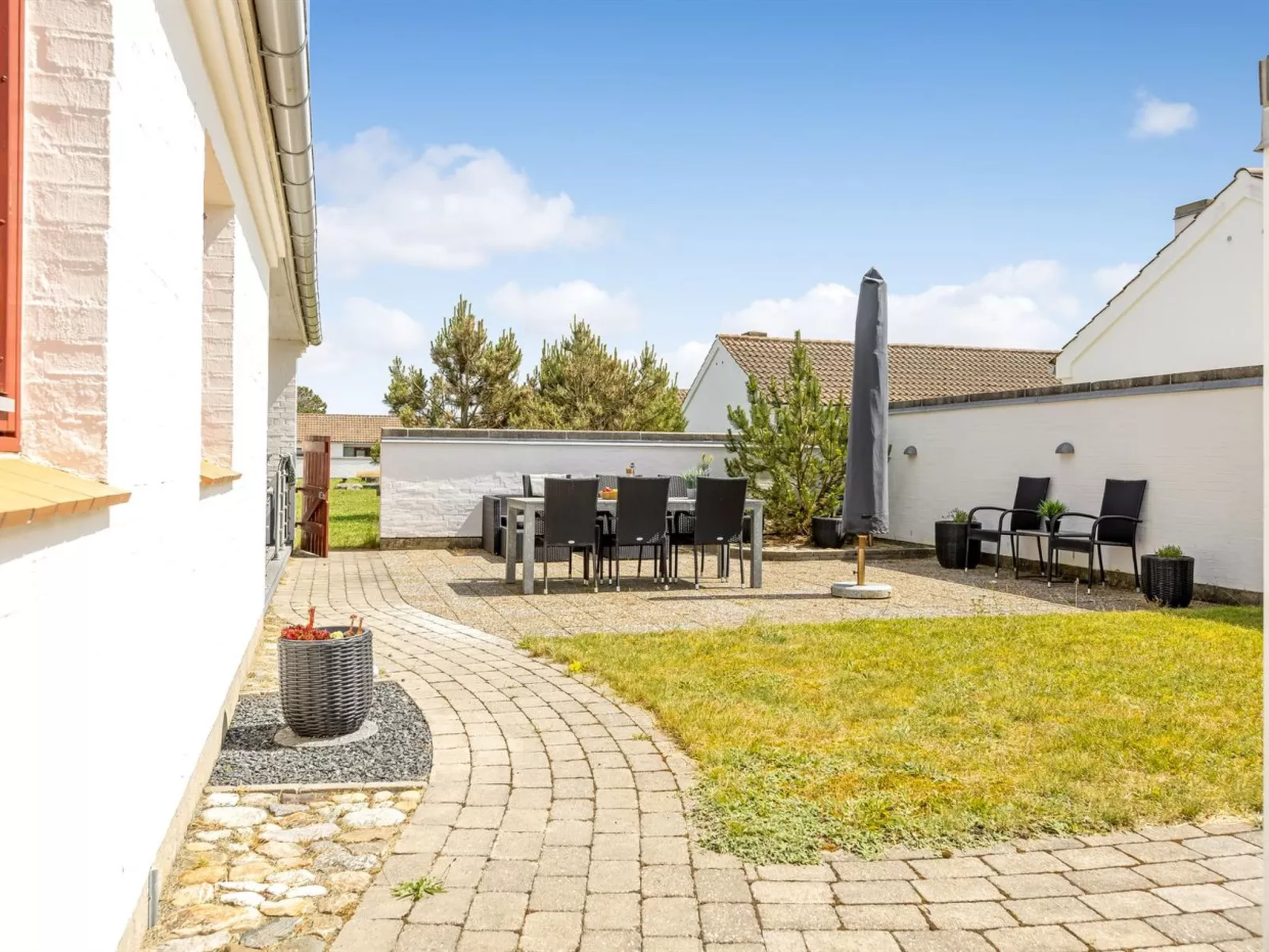 "Leny" - 900m from the sea-Buiten