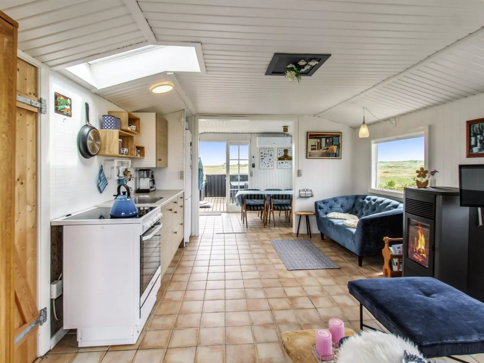 "Inka" - 100m from the sea-Binnen