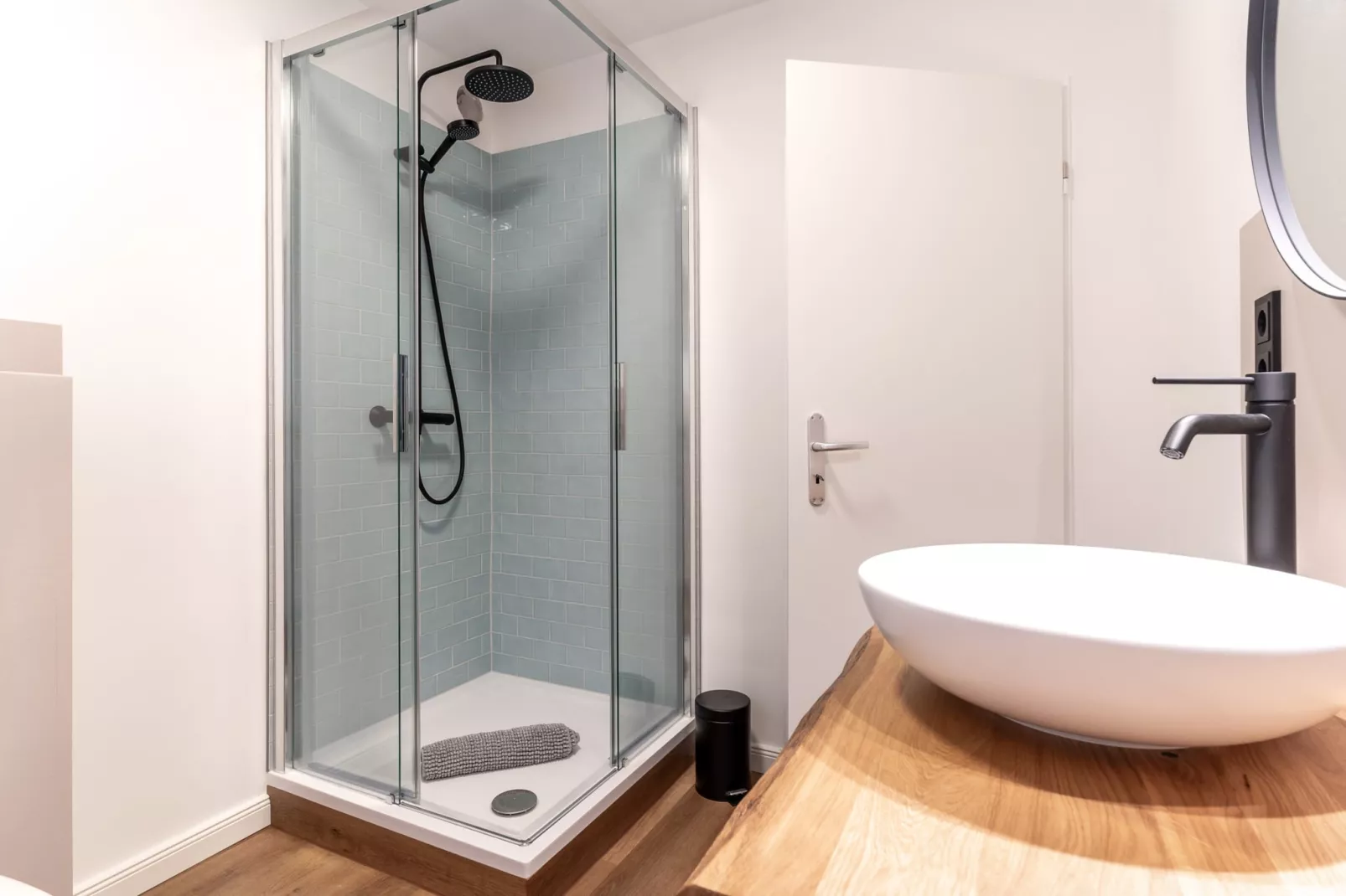 DHH June-Image-tags.