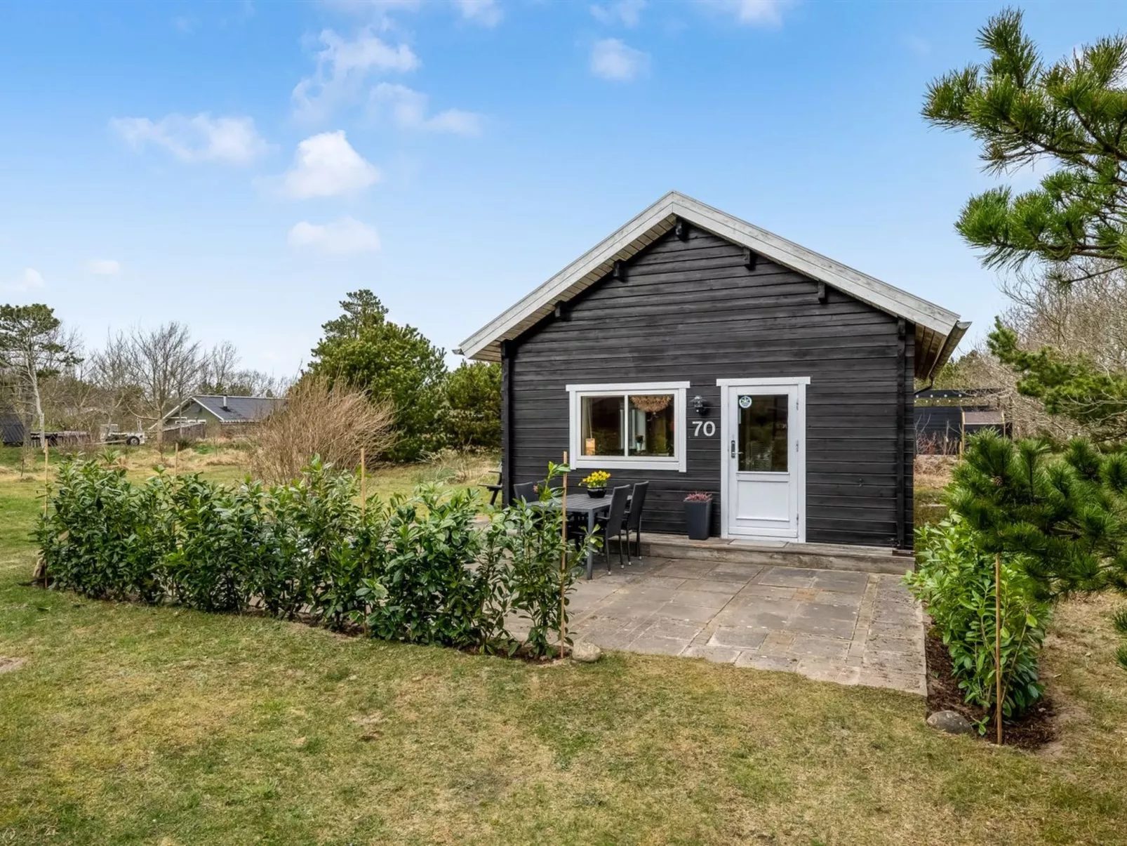 "Oddger" - 250m to the fjord-Buiten