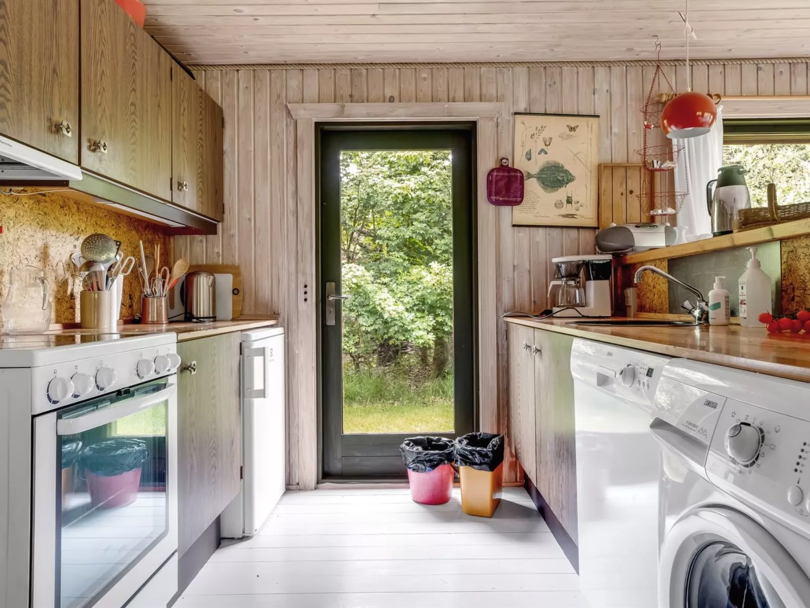 "Matild" - 800m from the sea-Binnen