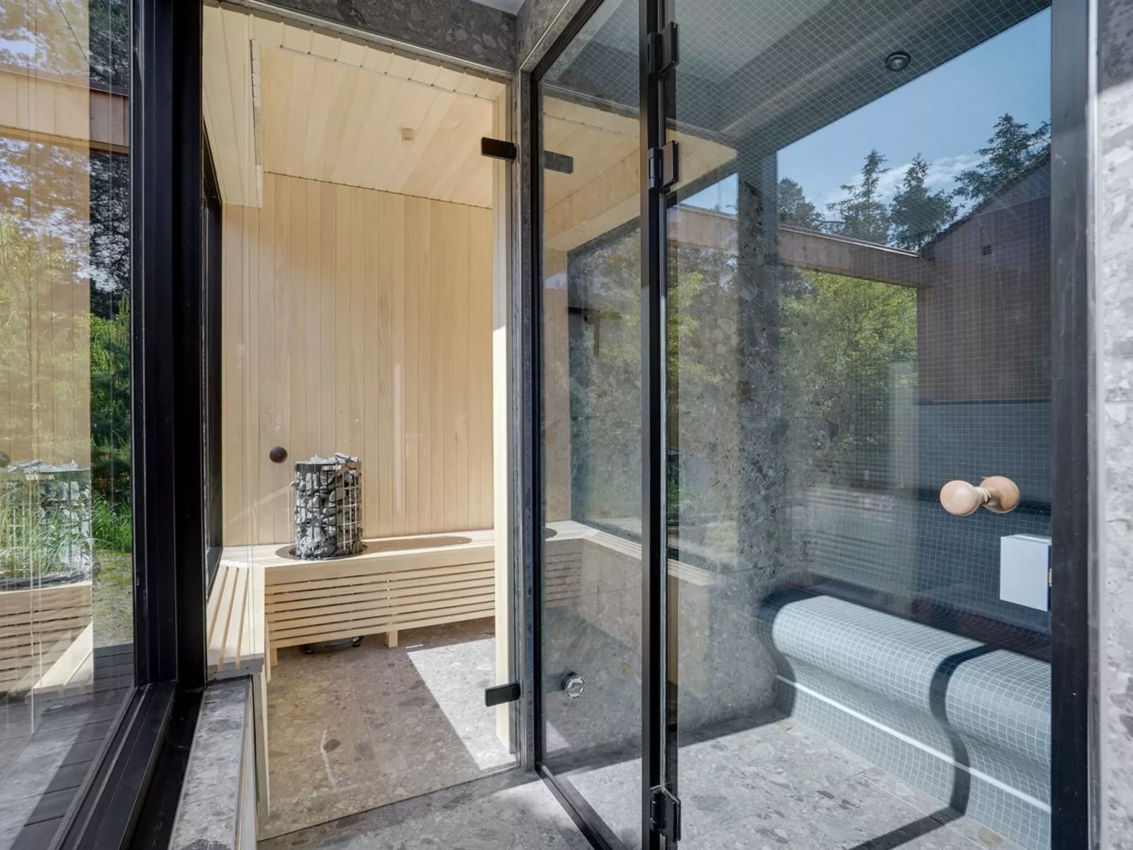 "Stellan" - 1.4km from the sea-Binnen