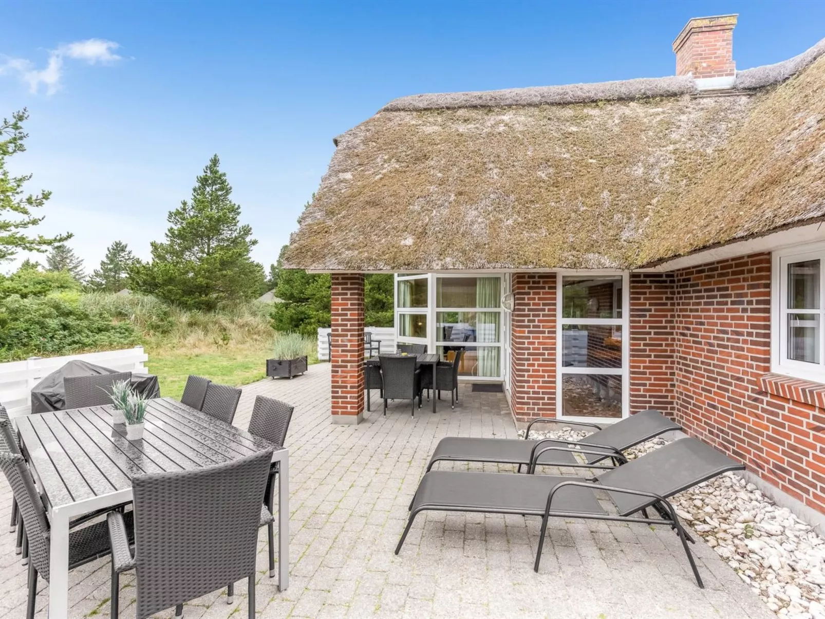 "Ronna" - 2.2km from the sea-Buiten