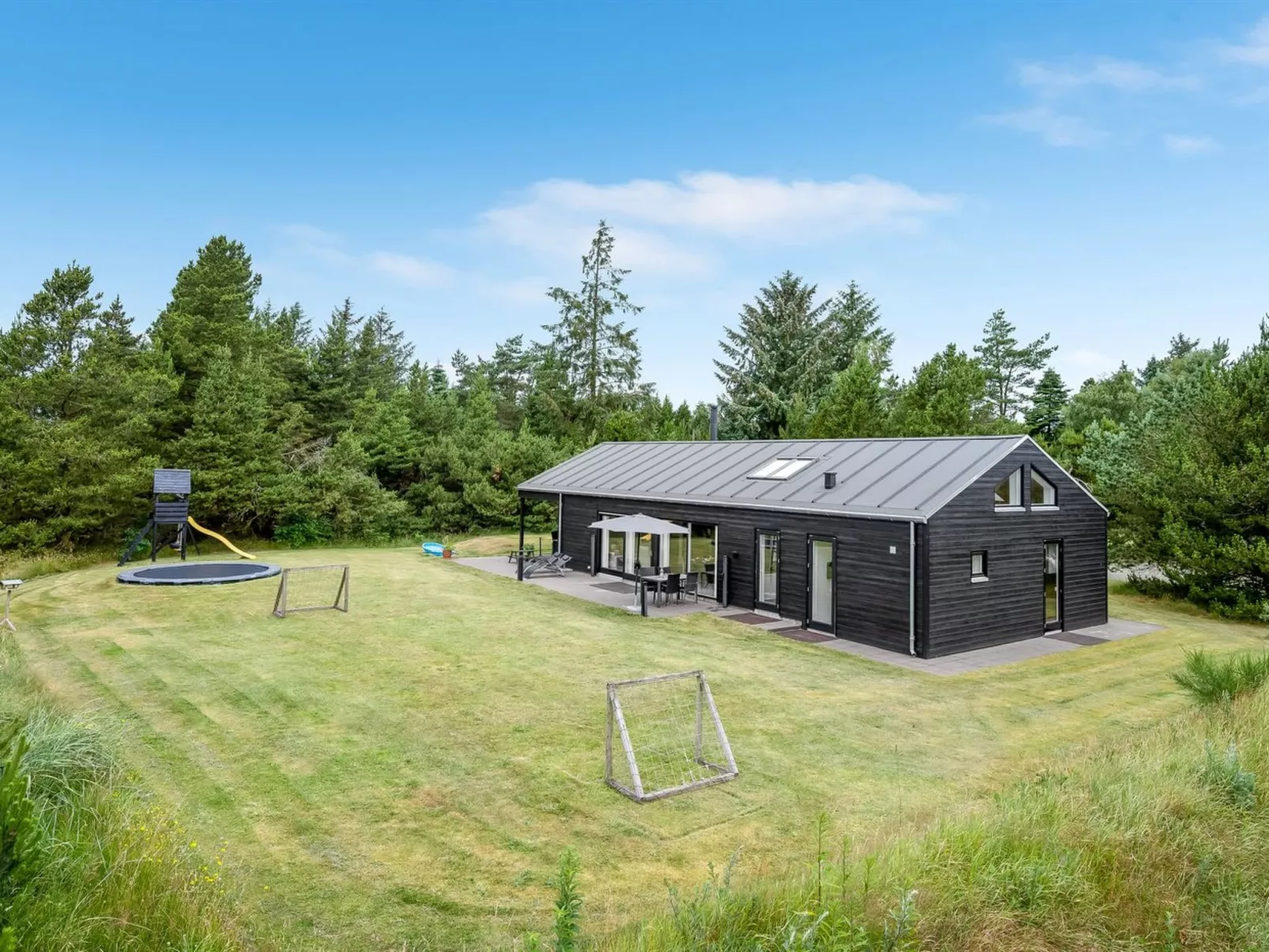 "Jonka" - 2km from the sea-Buiten