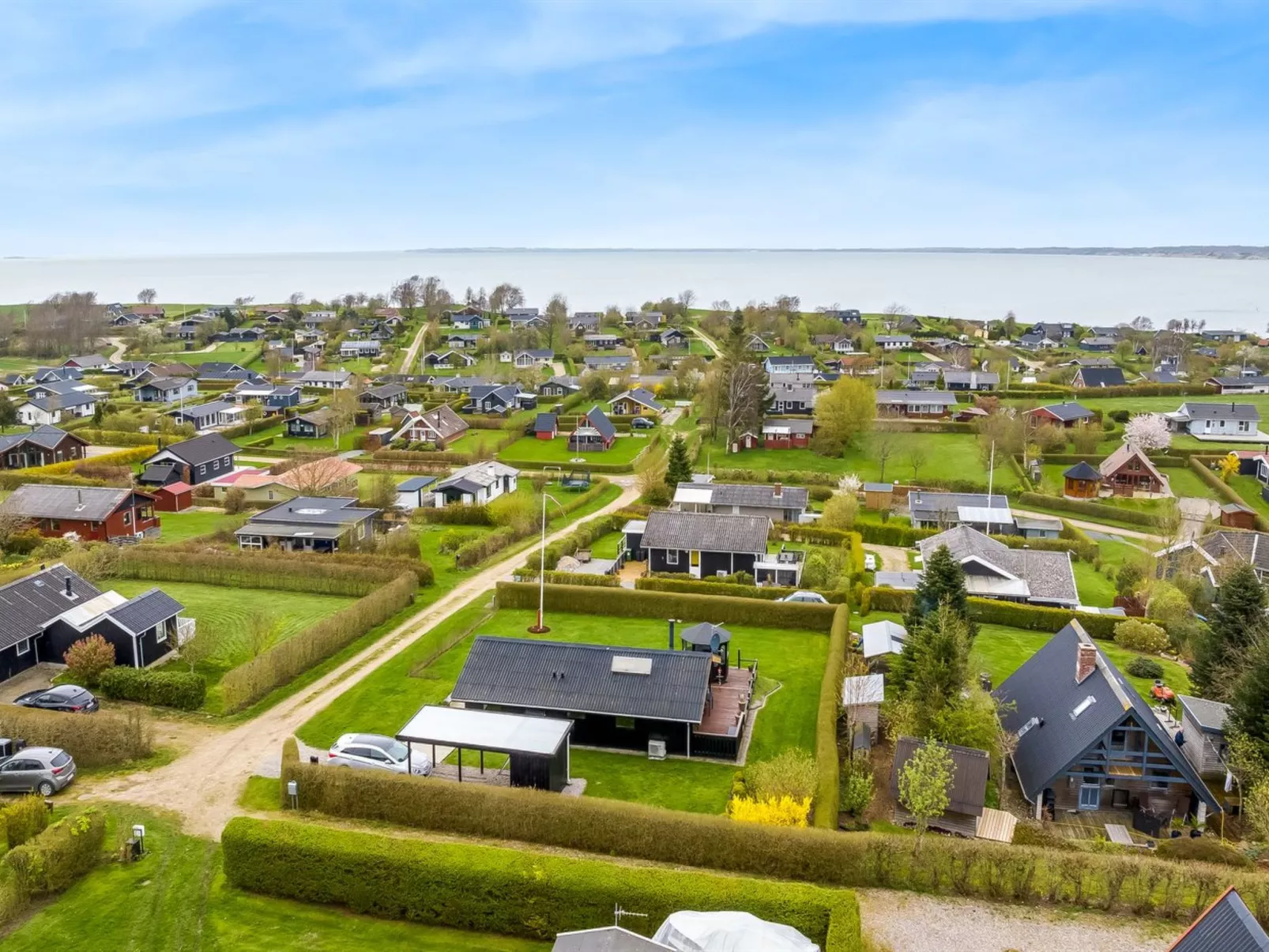 "Ofrath" - 350m to the fjord-Buiten