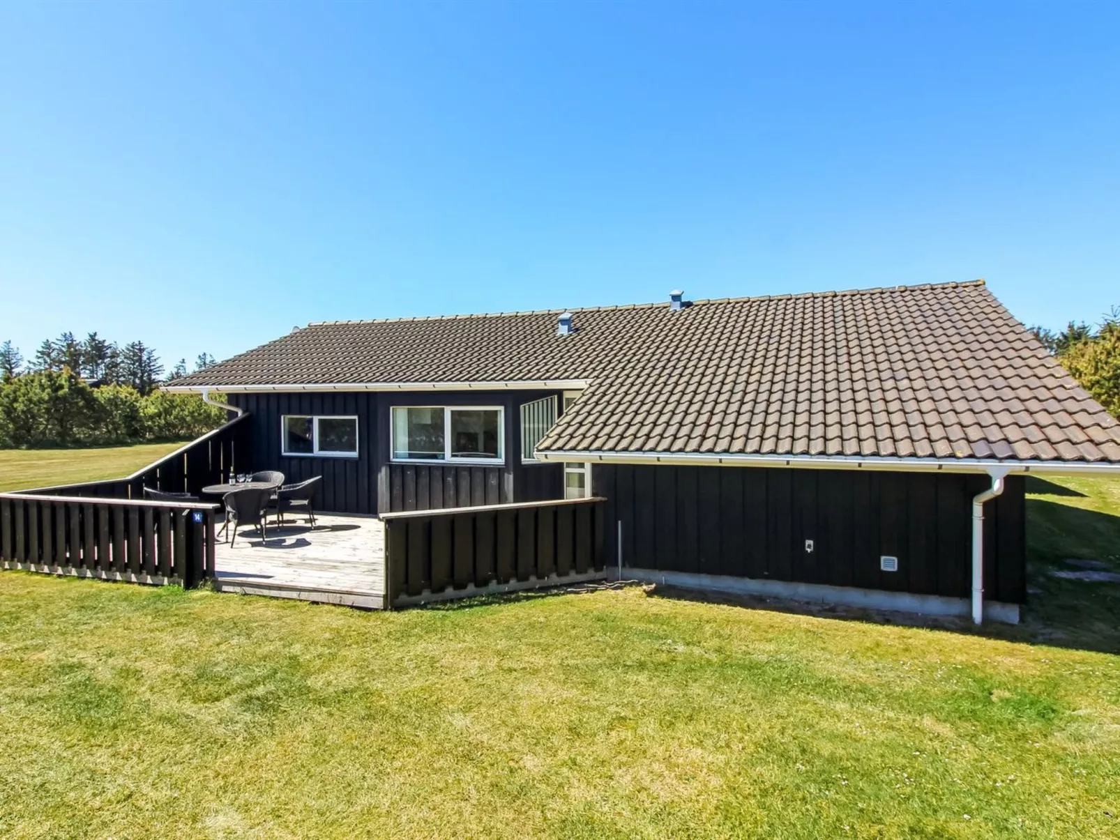 "Juris" - 950m from the sea-Buiten