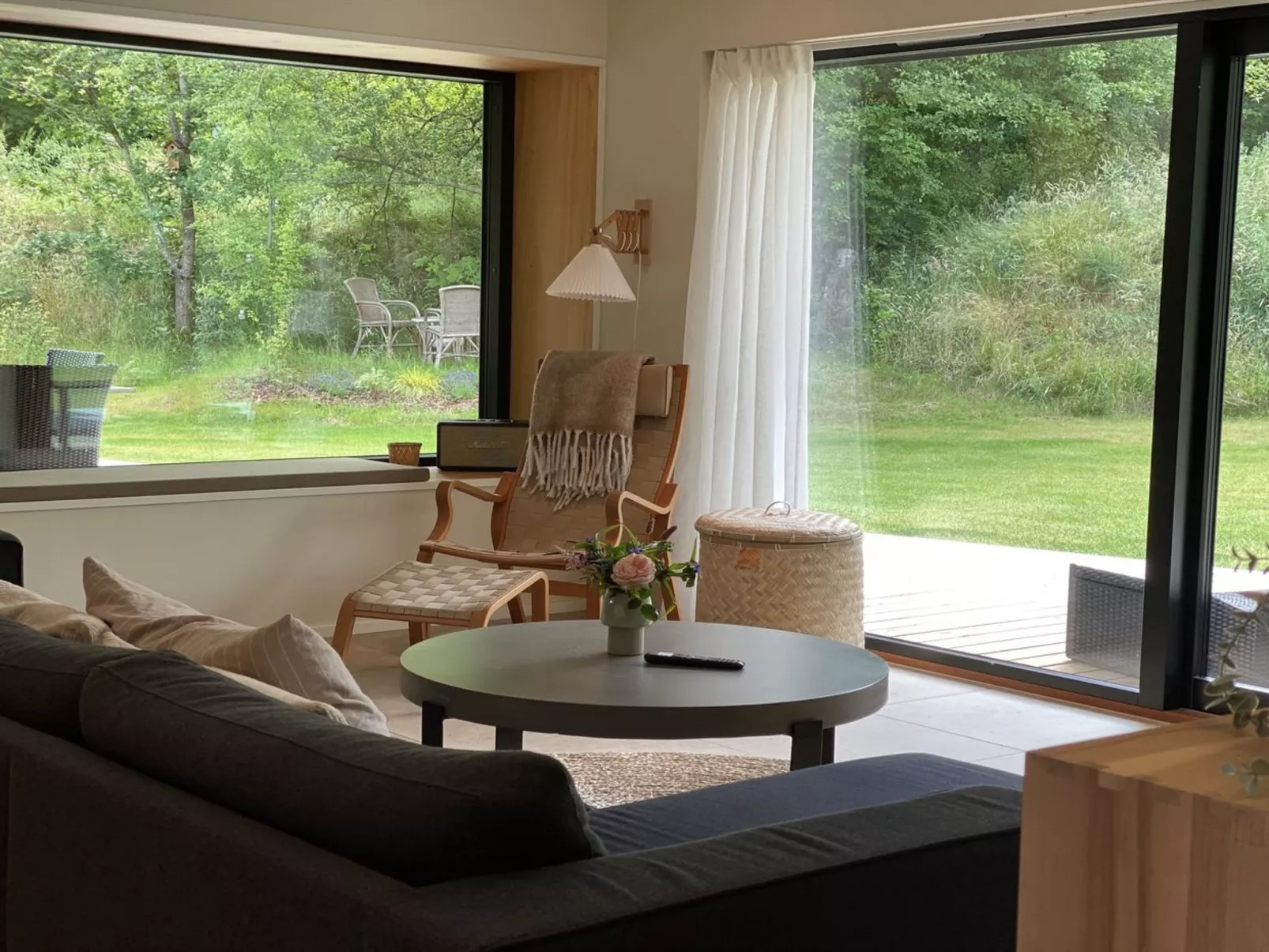 "Karlene" - 300m from the sea-Binnen