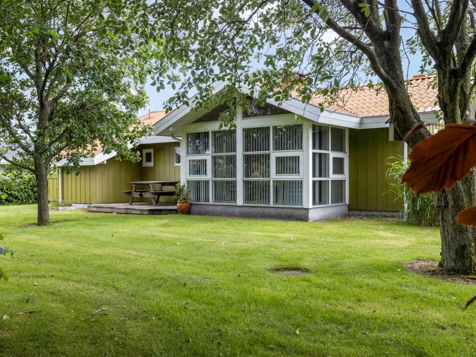 "Maira" -  from the sea-Buiten