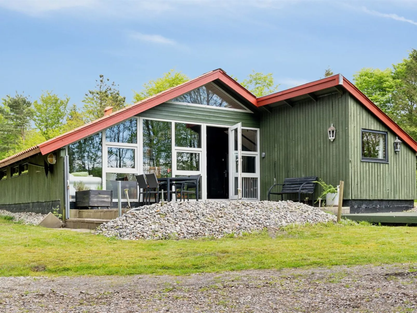 "Gabi" - 30km from the sea-Buiten