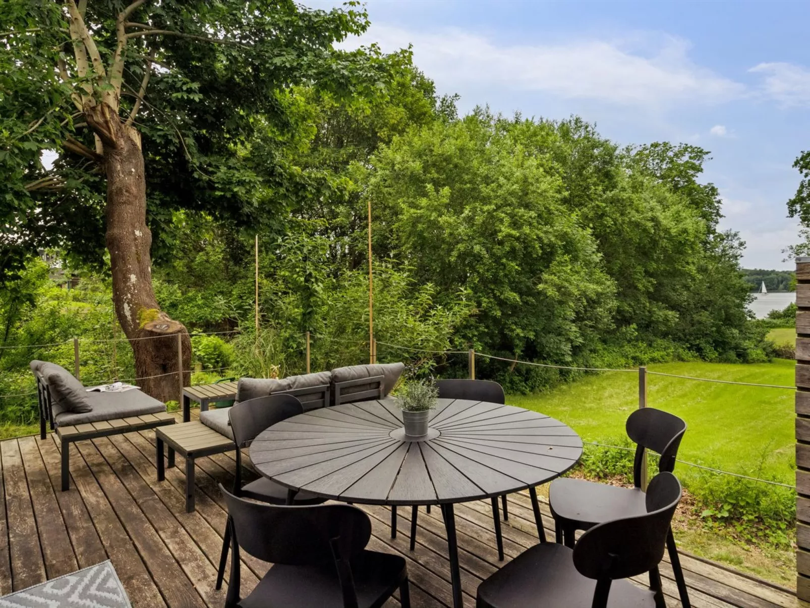 "Biergh" - 250m from the sea-Buiten