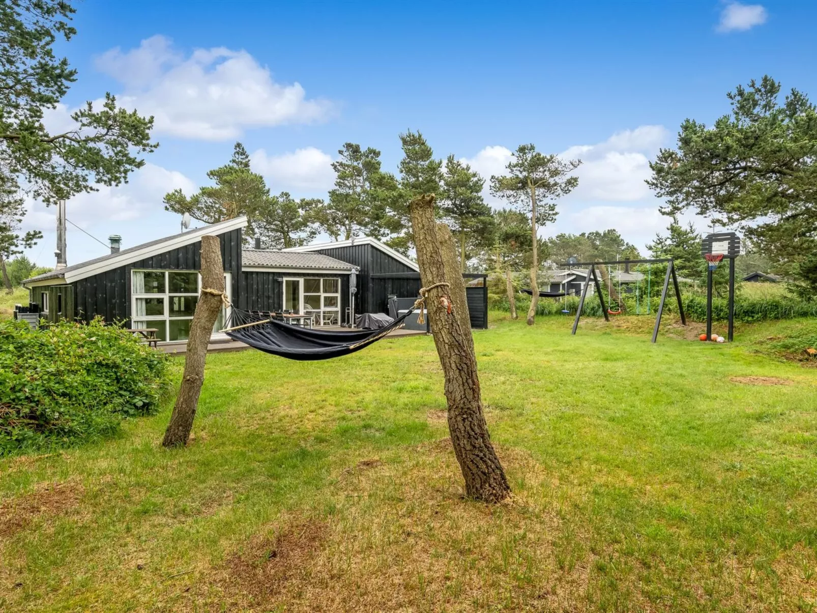 "Adrienne" - 240m from the sea-Buiten