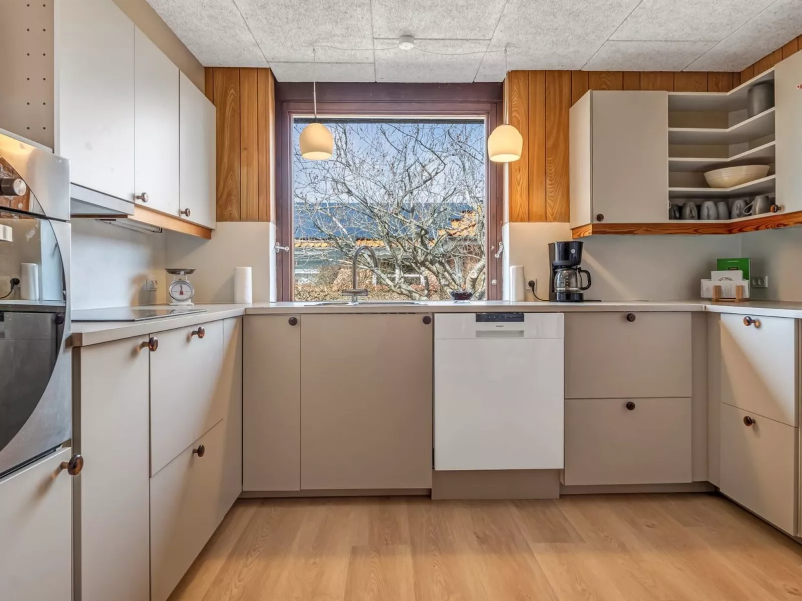 "Natalija" - 700m from the sea-Binnen