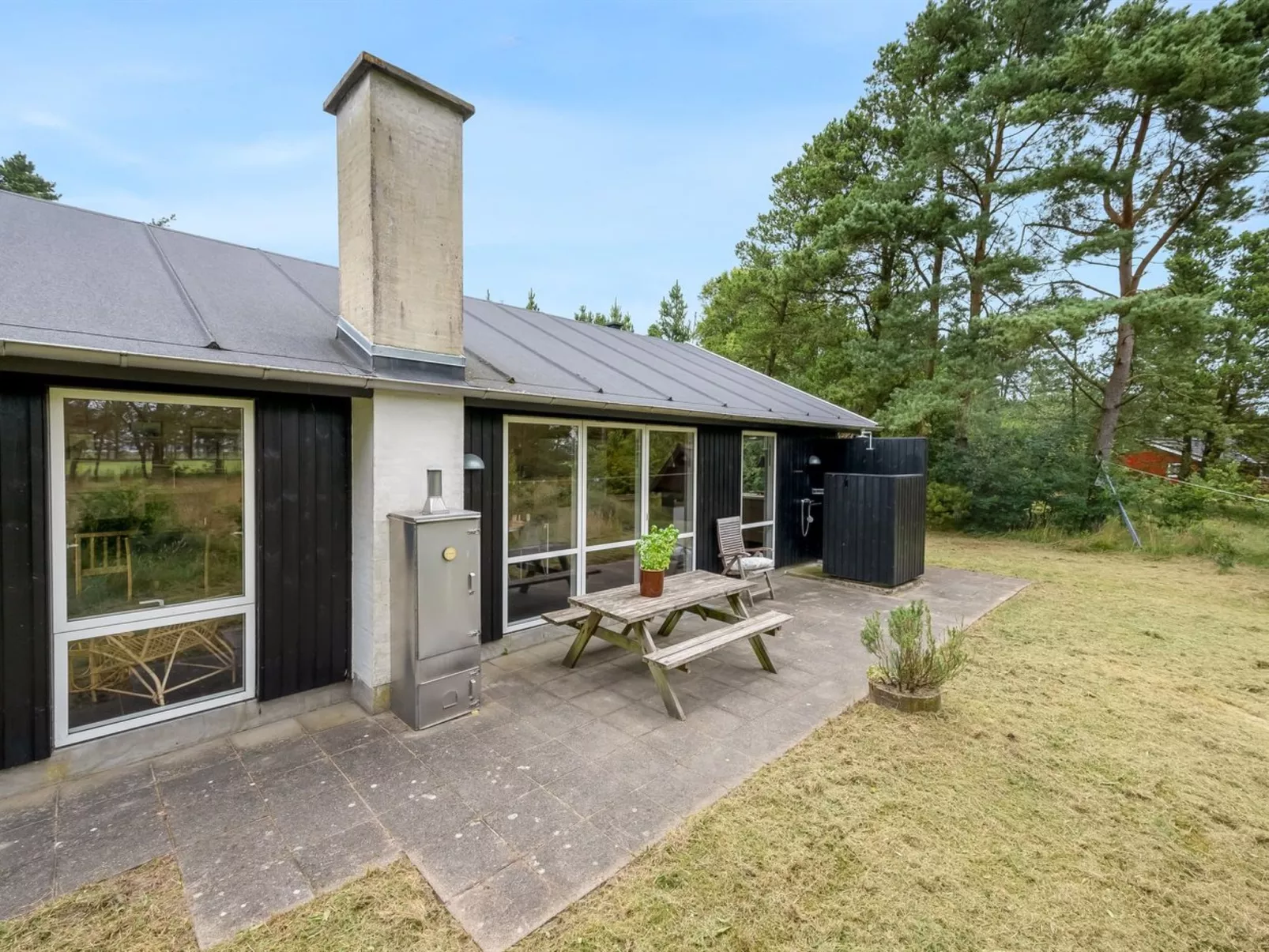 "Trena" - 1.2km to the fjord-Buiten