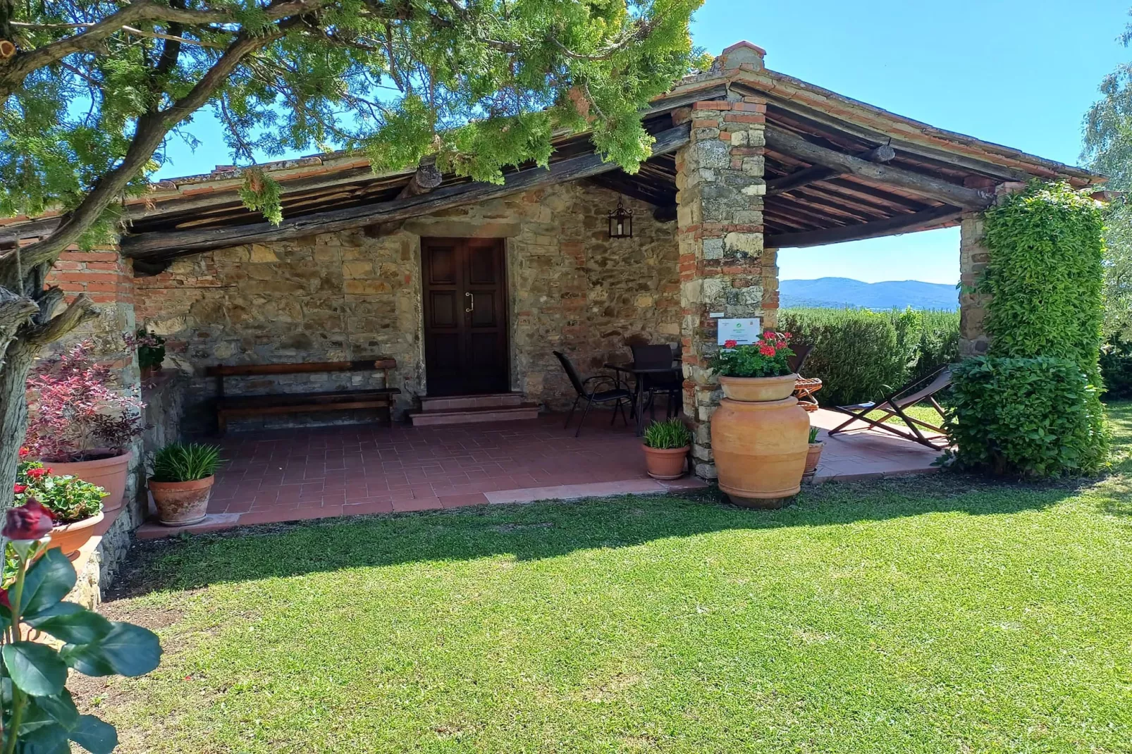 Agriturismo Podere Ceccherini in San Leolino - La Loggia - Terrasbalkon