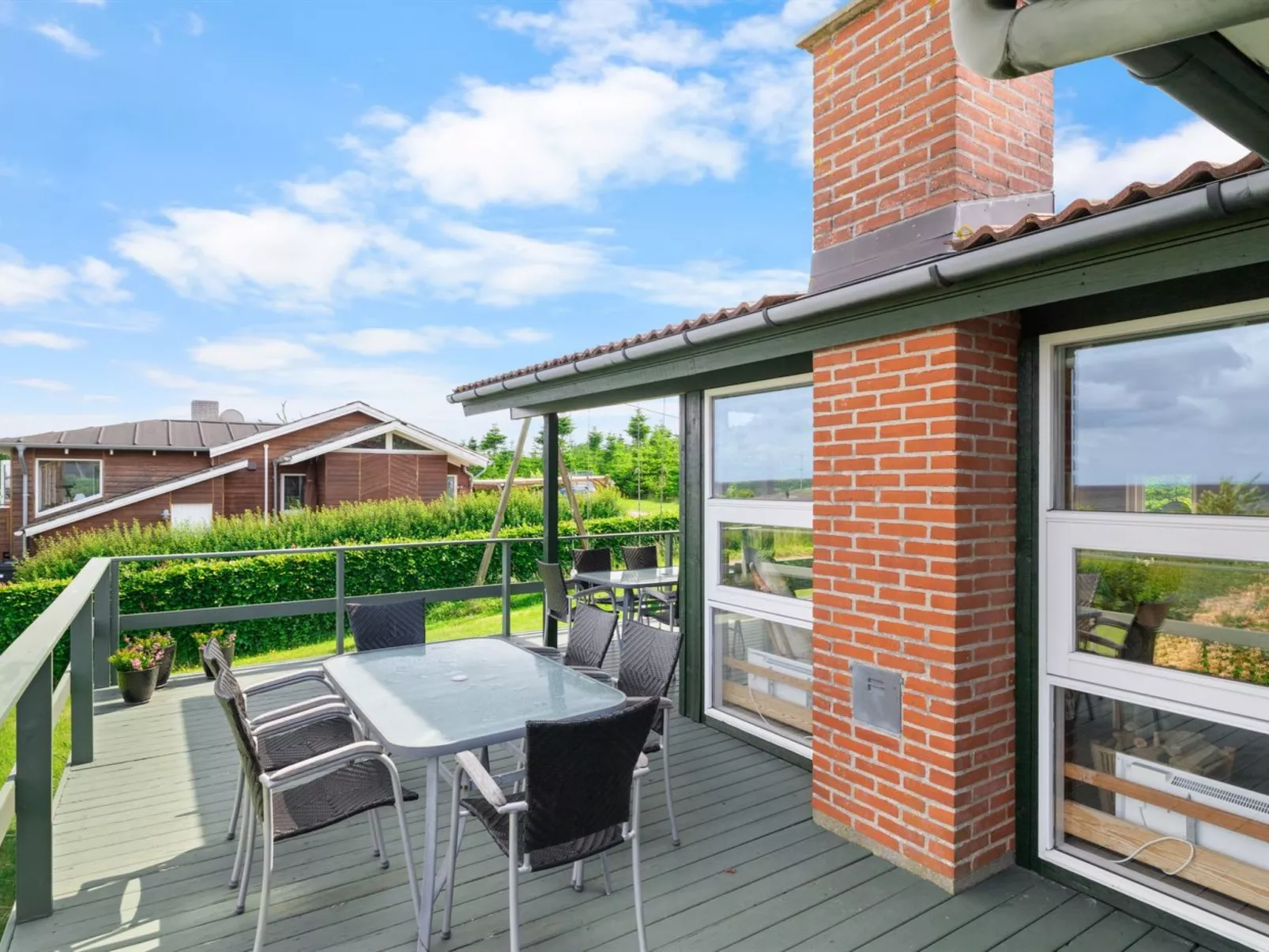 "Slava" - 75m from the sea-Buiten