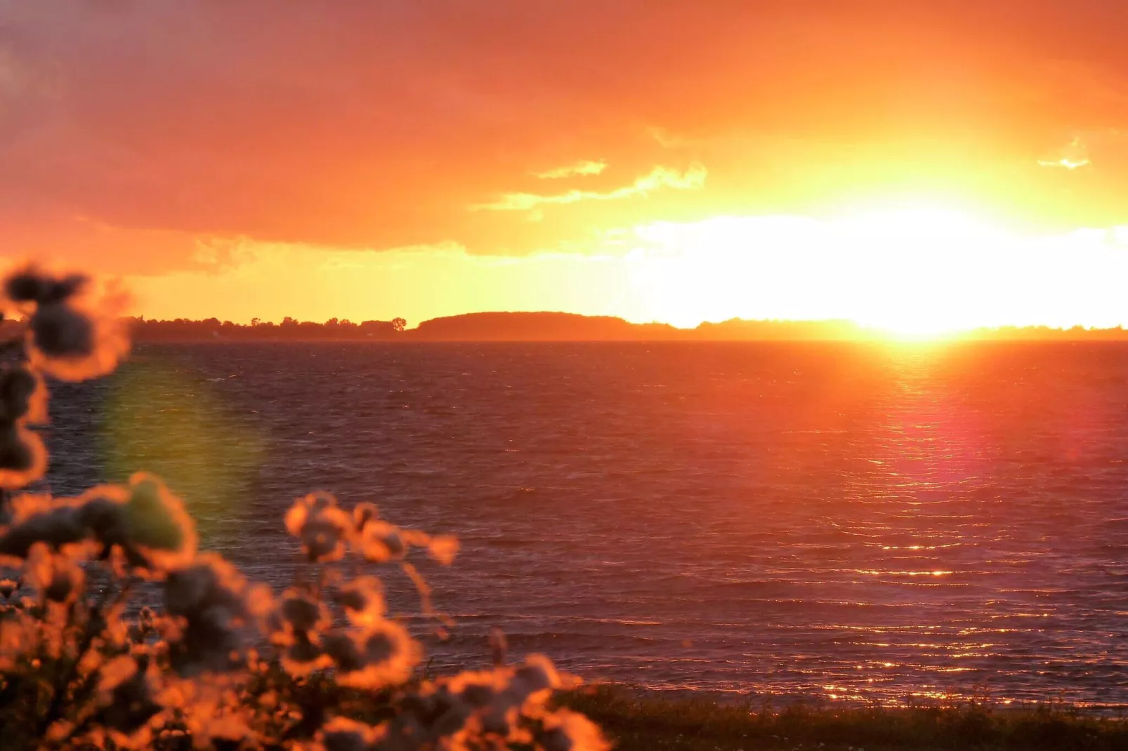 Gezellig zomerhuis nabij Ore Strand-Waterzicht
