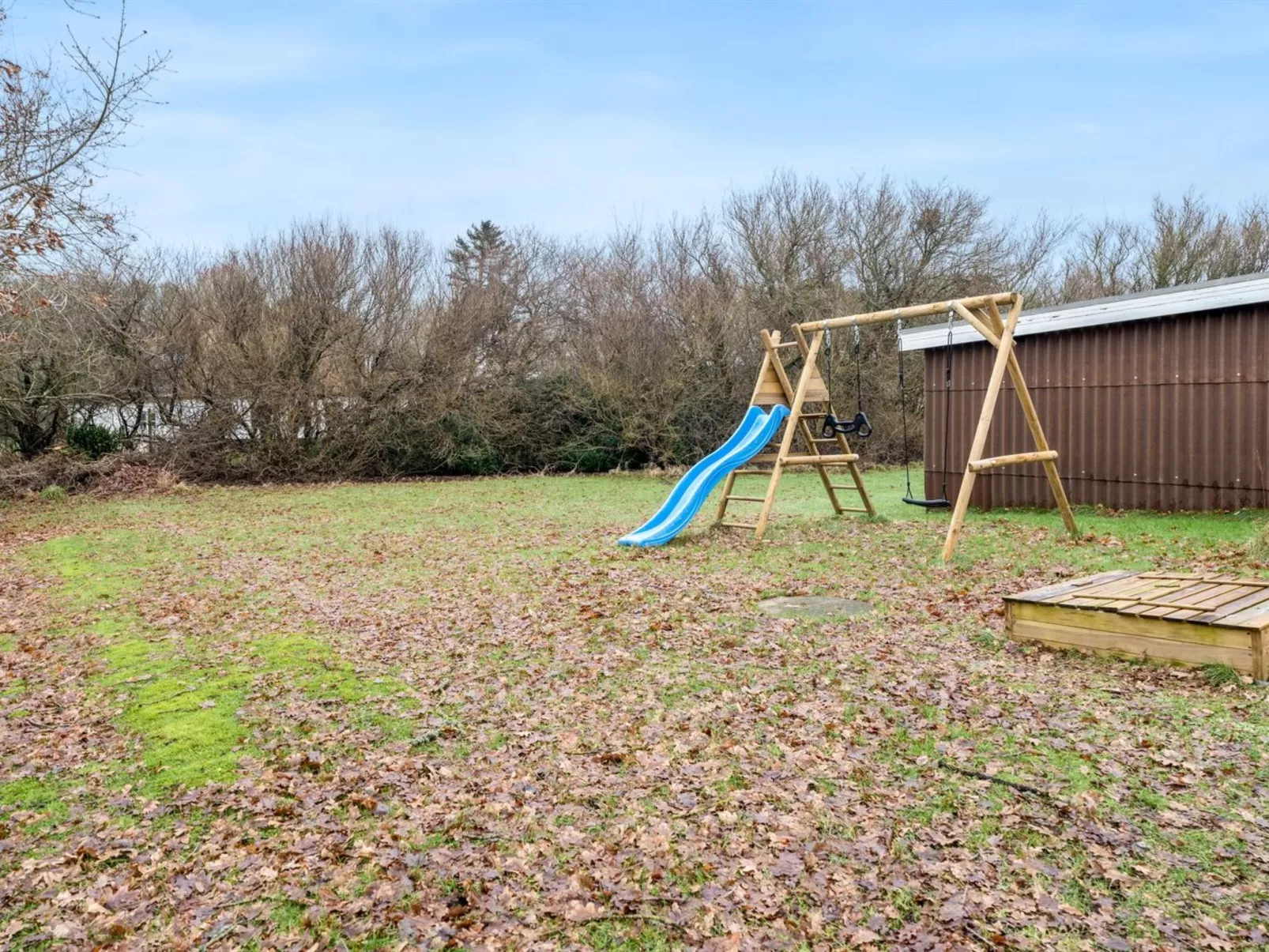 "Star" - 200m to the fjord-Buiten