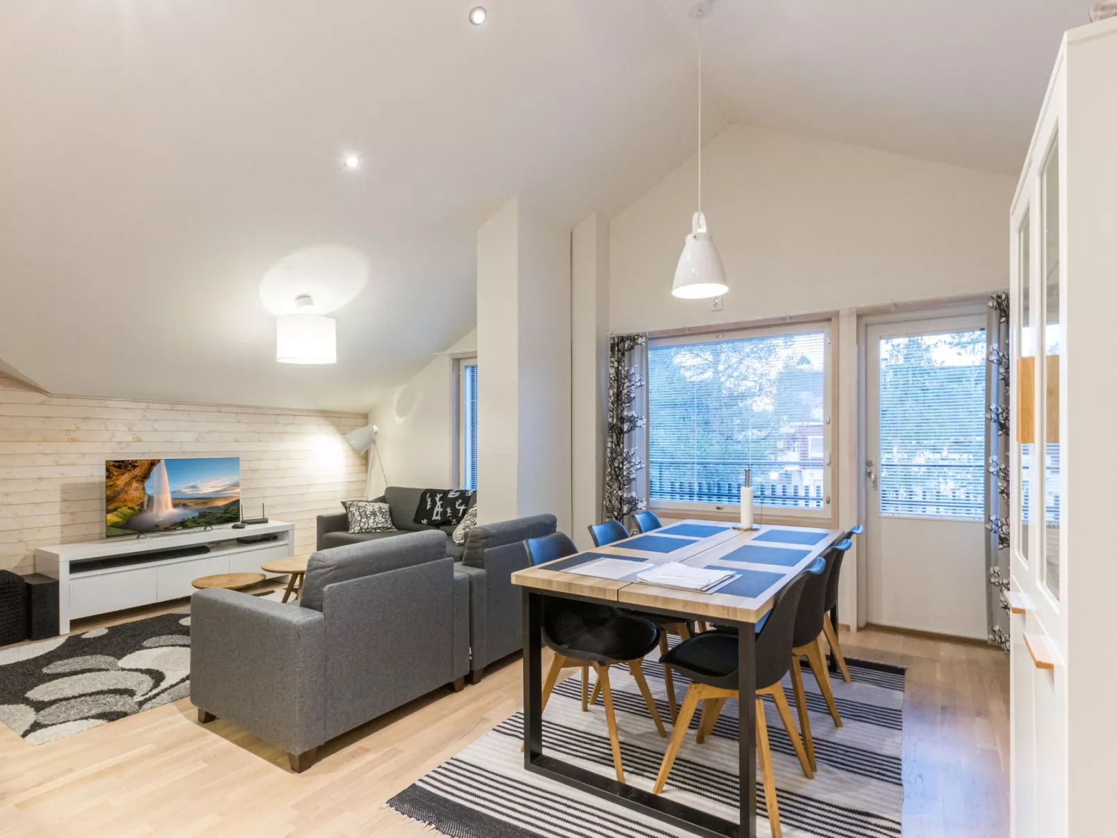 Levin stara a10-Binnen