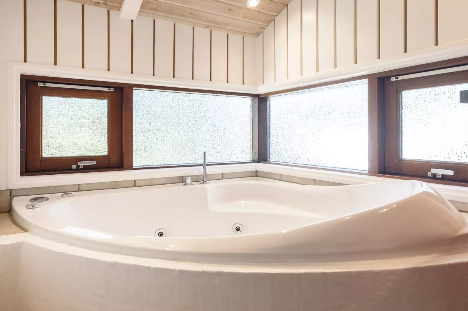 Luxe retraite bij Ho Baai -- By Traum Ferienwohnungen-Spa