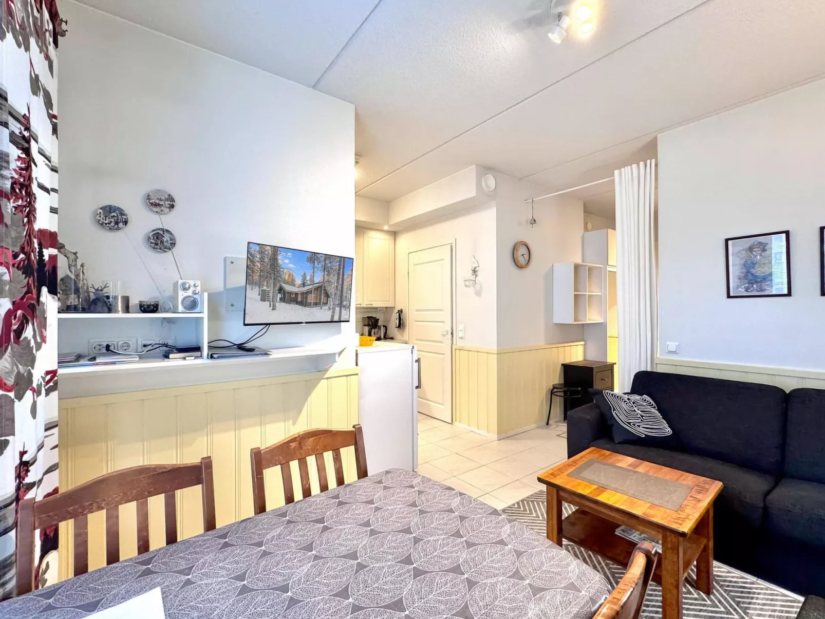 Yllästar 2 as 302-Binnen