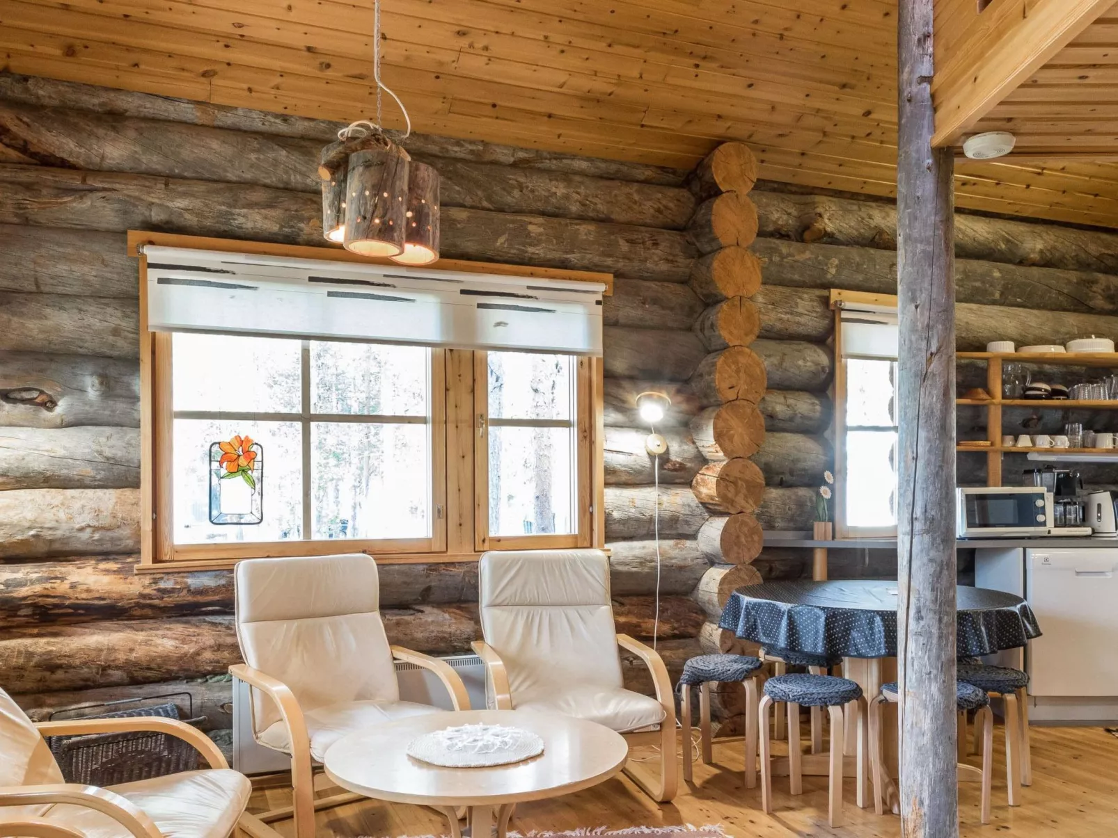 Ylläsparit as. mustikka-Binnen