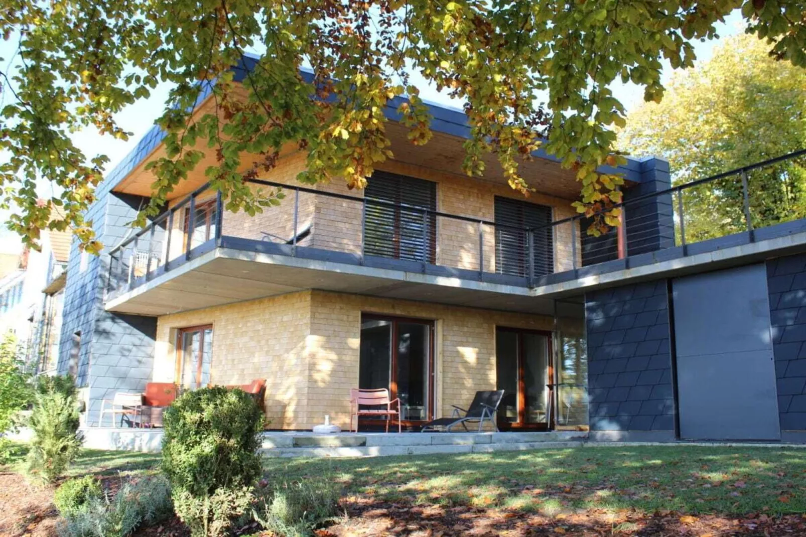 310062-Buitenkant zomer