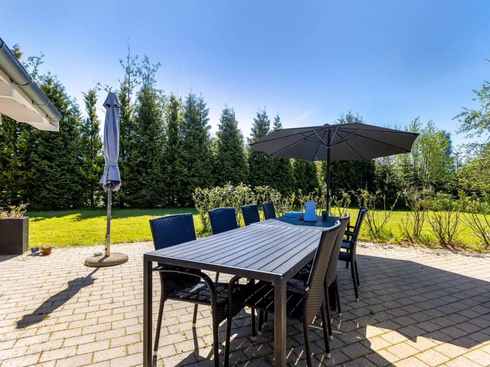 "Srebrenka" - 900m from the sea-Buiten