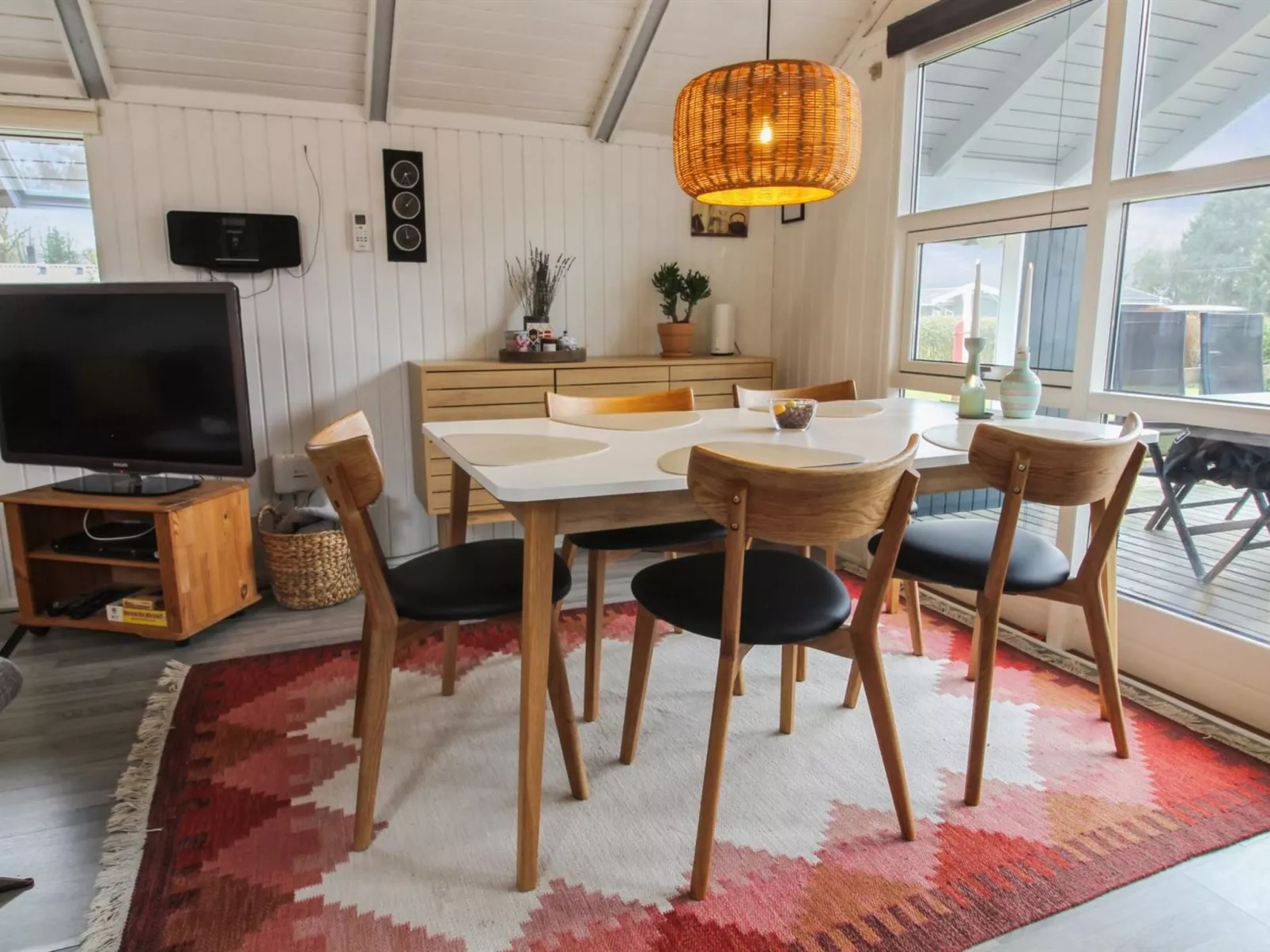 "Rosalie" - 29km from the sea-Binnen