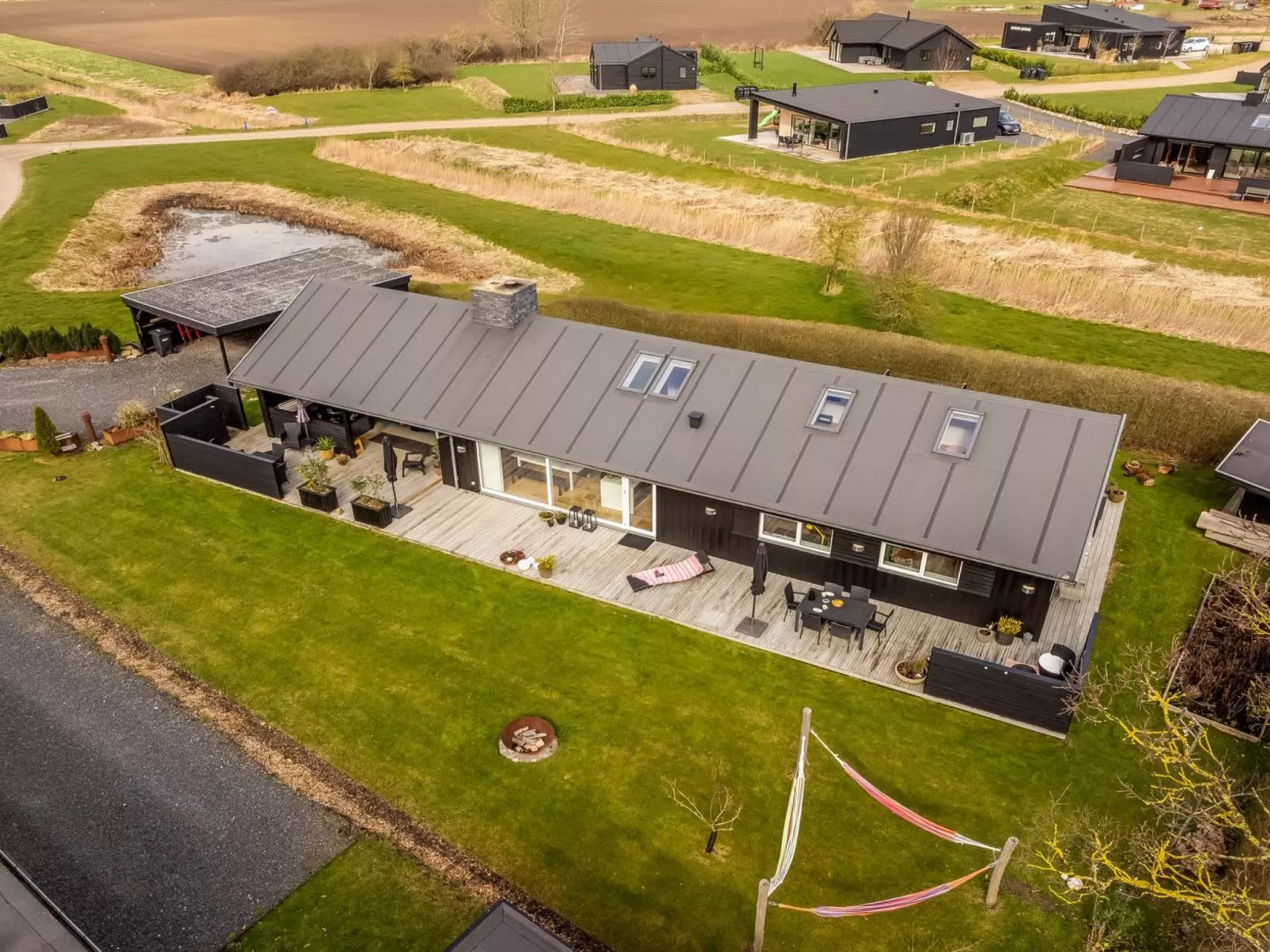 "Kato" -  from the sea-Buiten