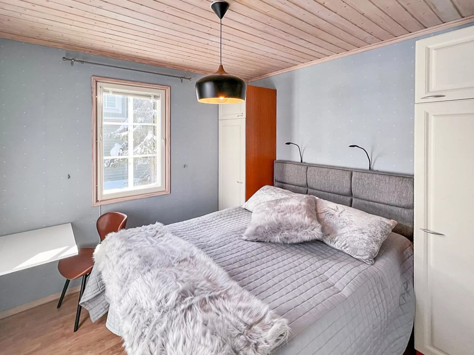 Rukan taikavuosselin helmi 8 b-Binnen