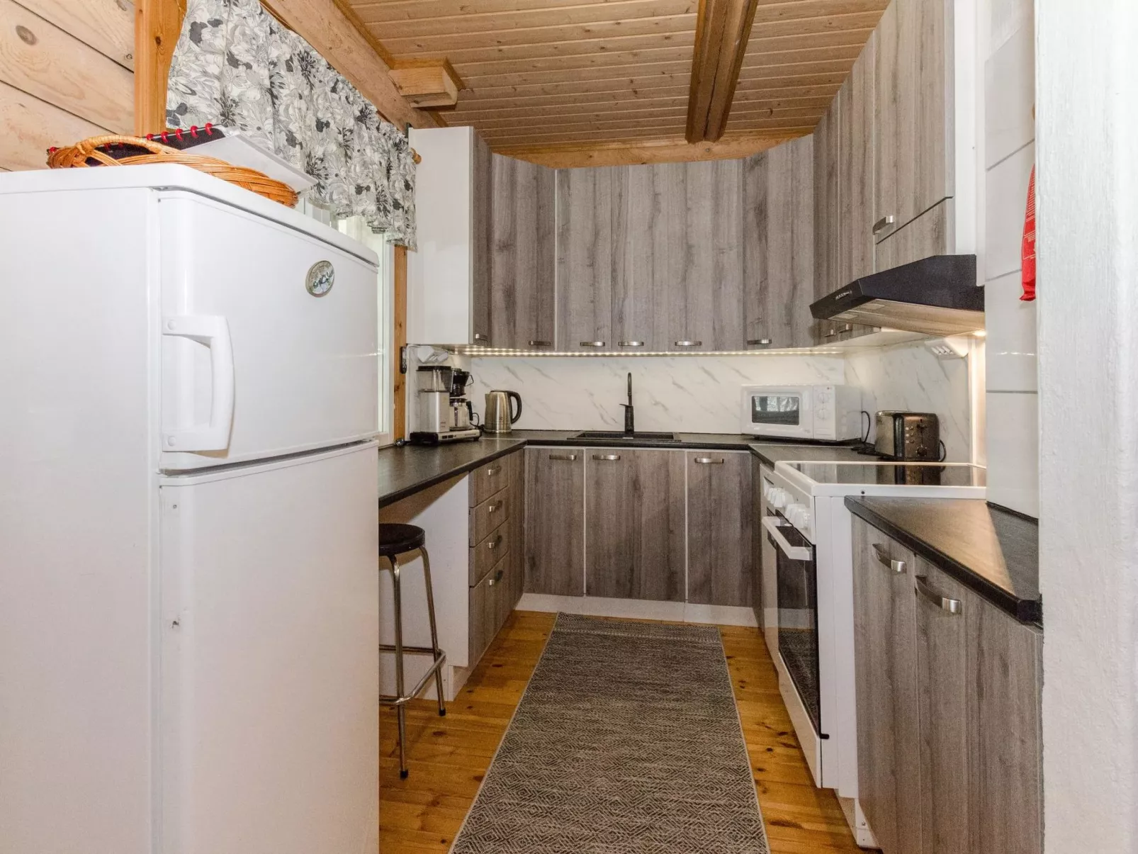 Hatun huilaus-Binnen