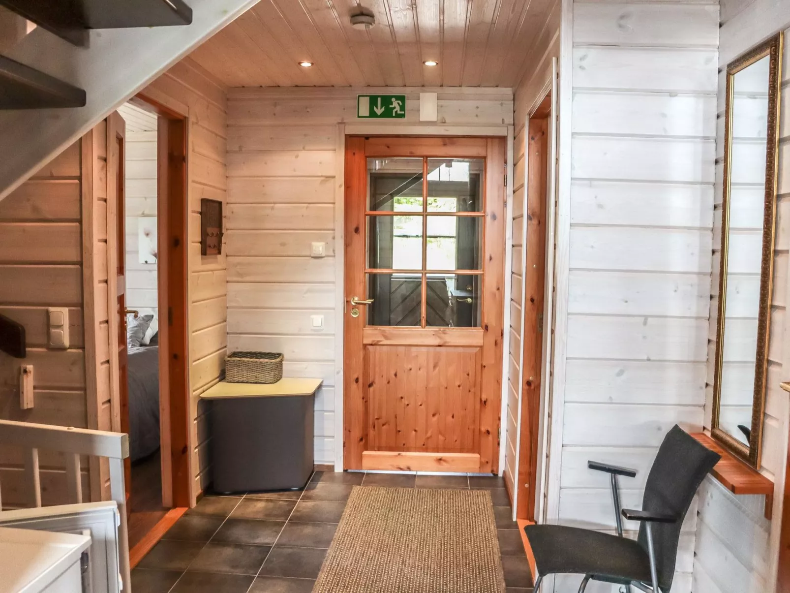 Aurinko-saaga 5 paritalo-Binnen