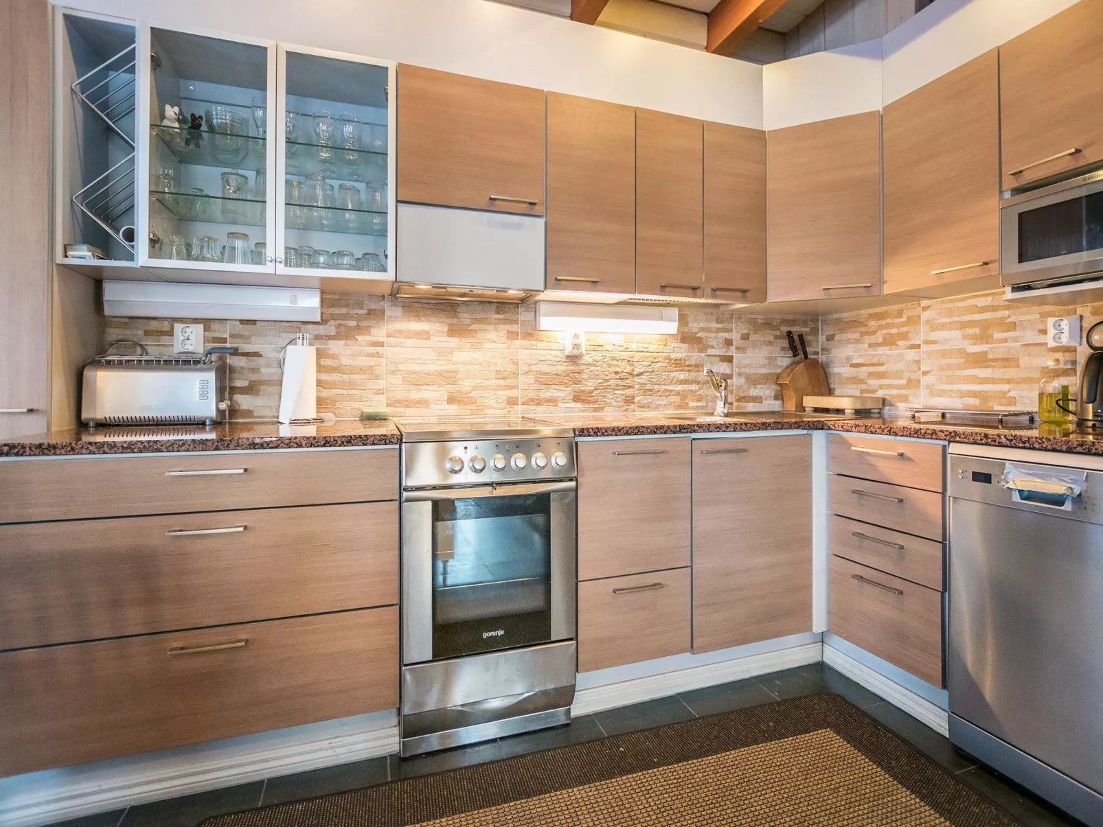 Uulanlinna a, paritalo-Binnen