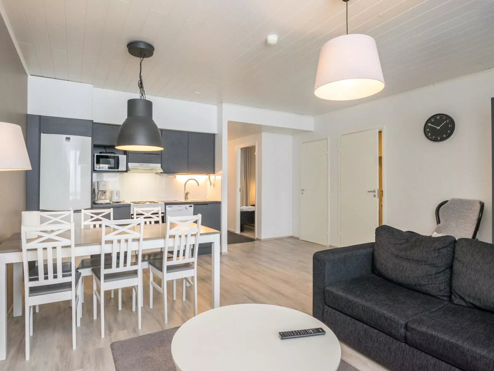 Skivillas paljakka 6. (2mh)-Binnen