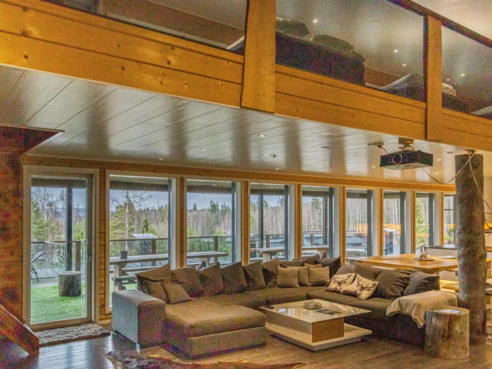 Ellivuori west 1-Binnen