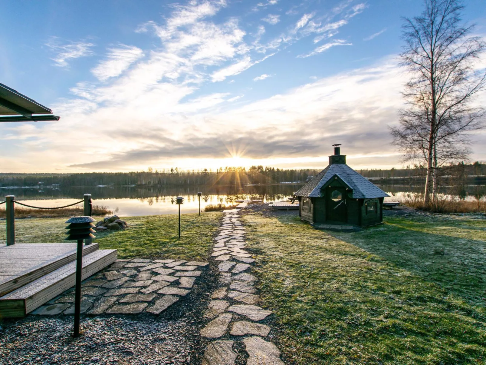 Aurinkopaikka-Binnen