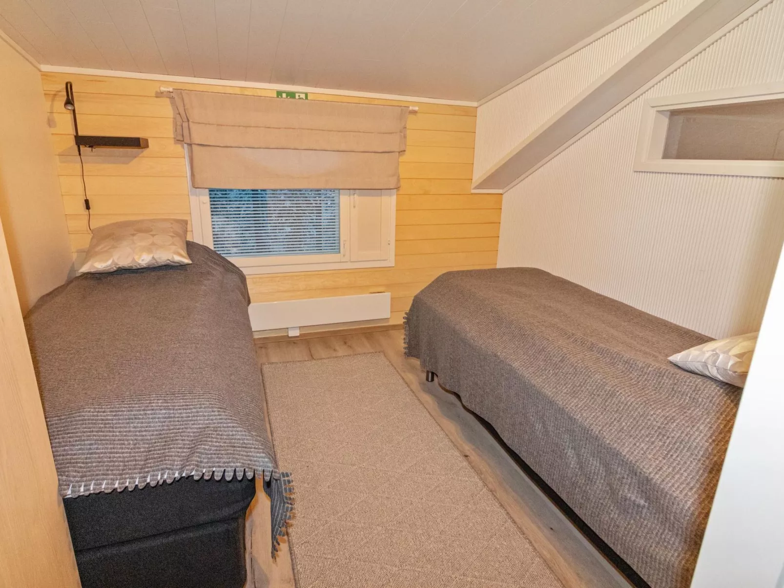 Hossanmukka 8 b 2-Binnen