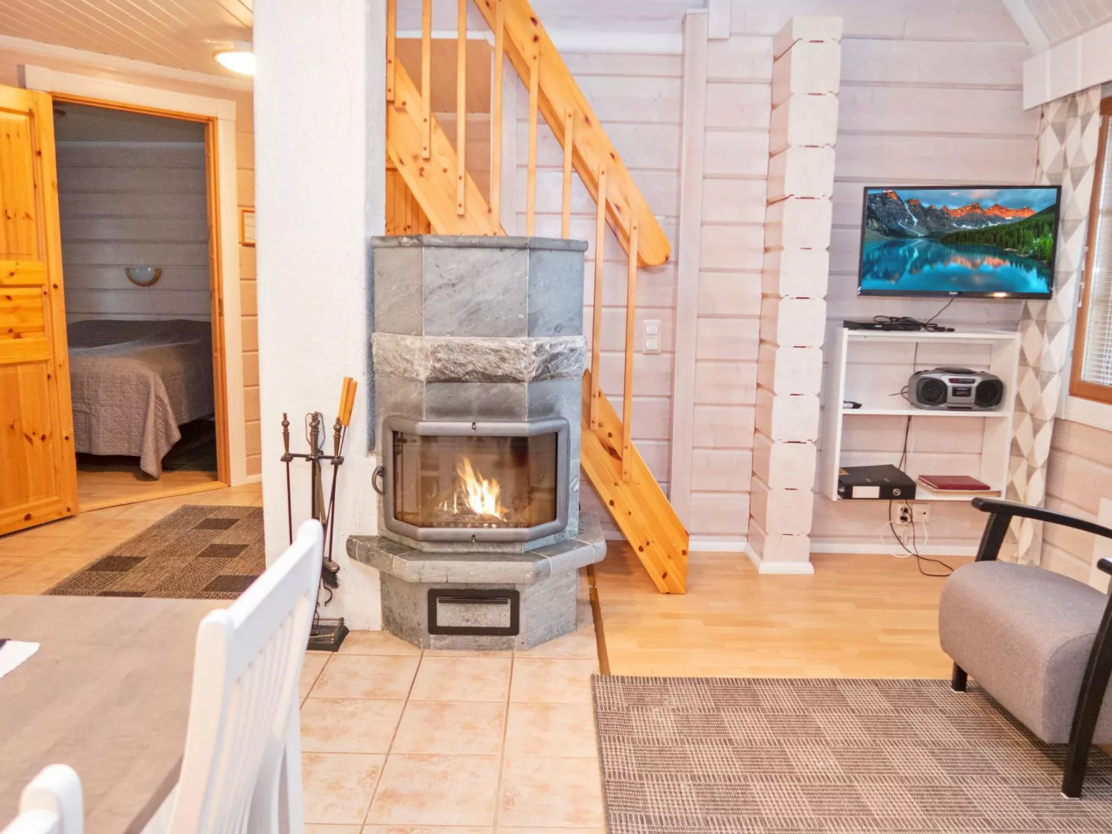 Jäkälärinne 2b (24)-Binnen