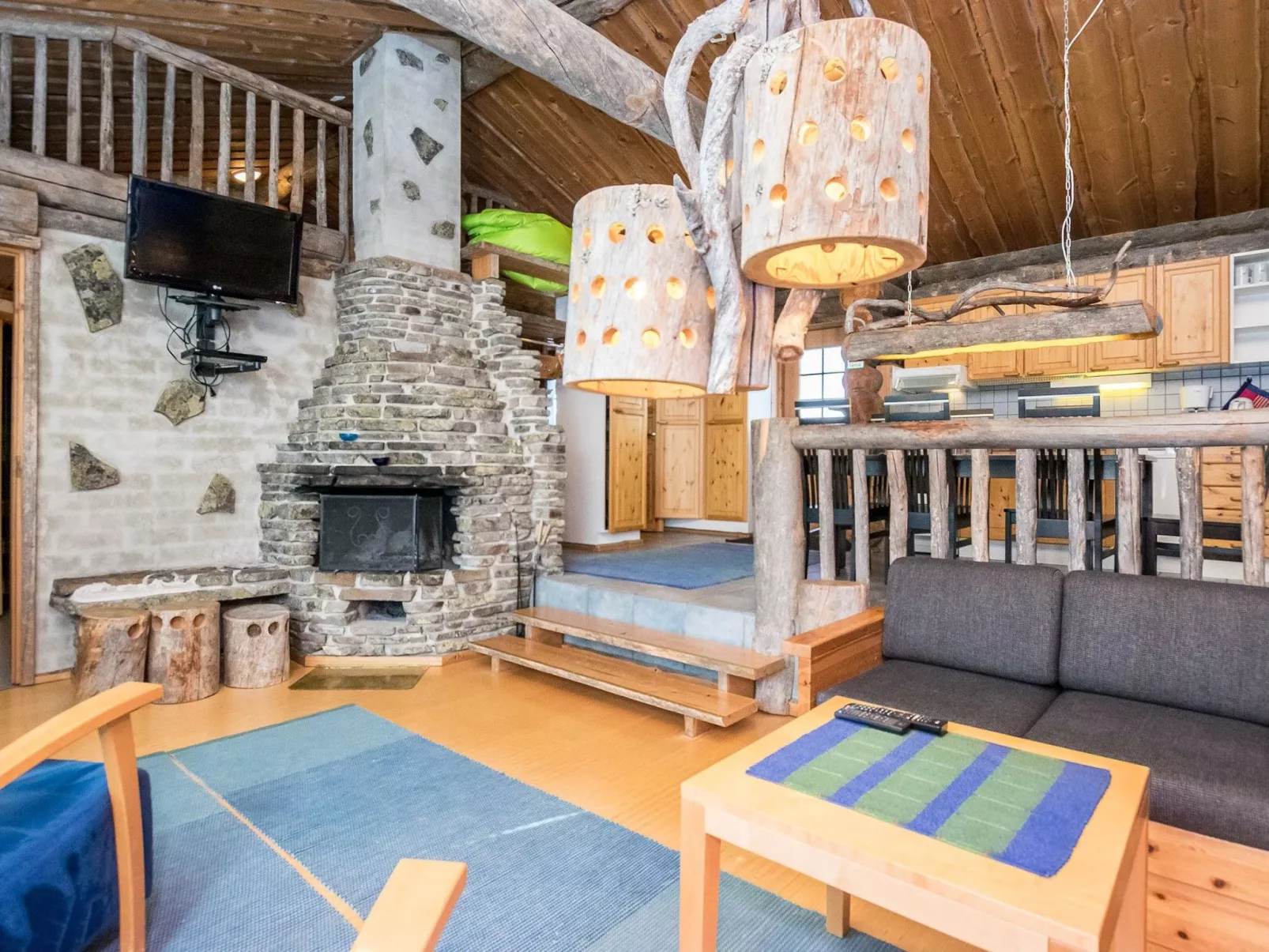 Pihlakieppi 1-Binnen