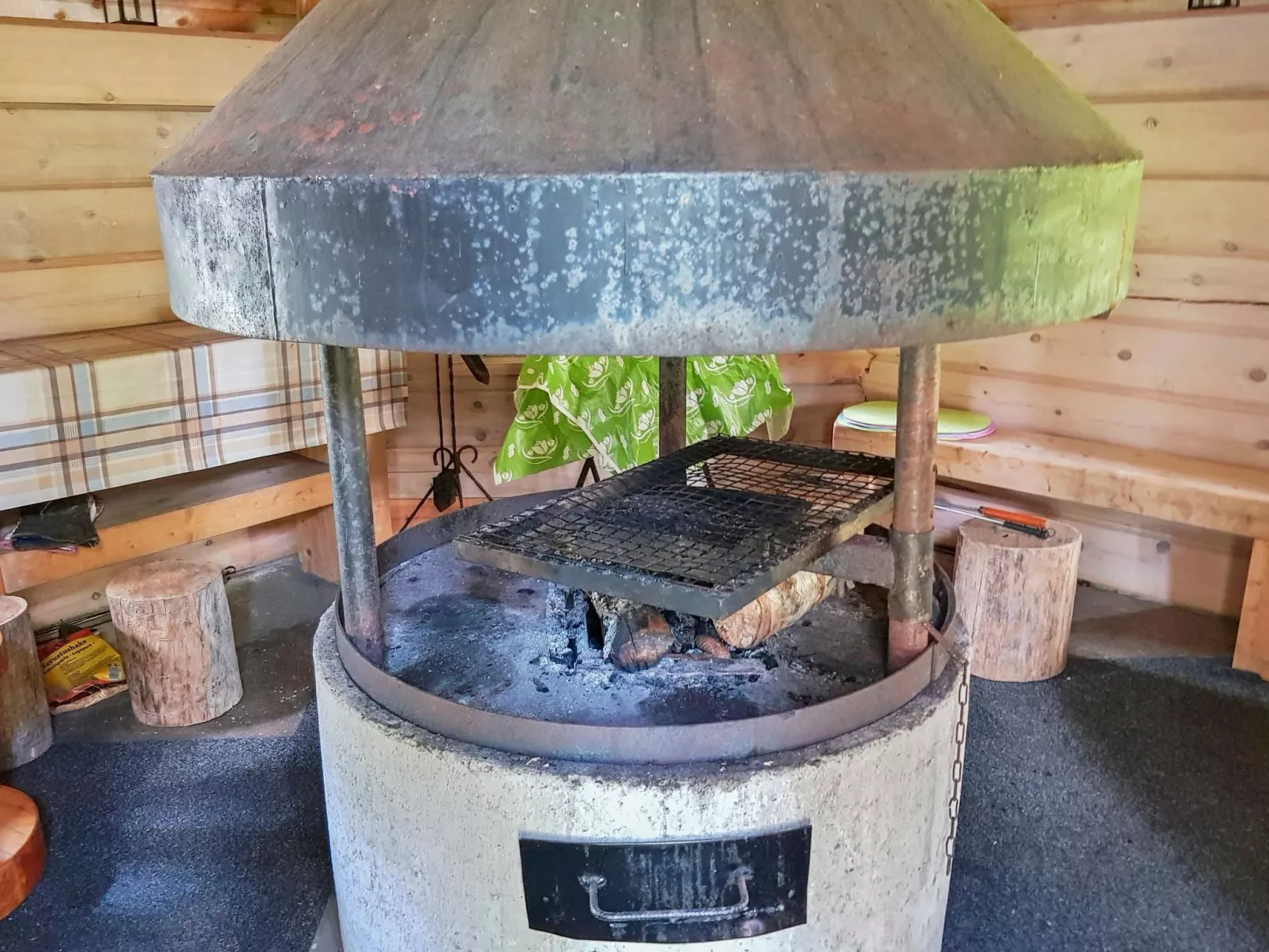 Lomamaja rukaranta 6 b-Binnen