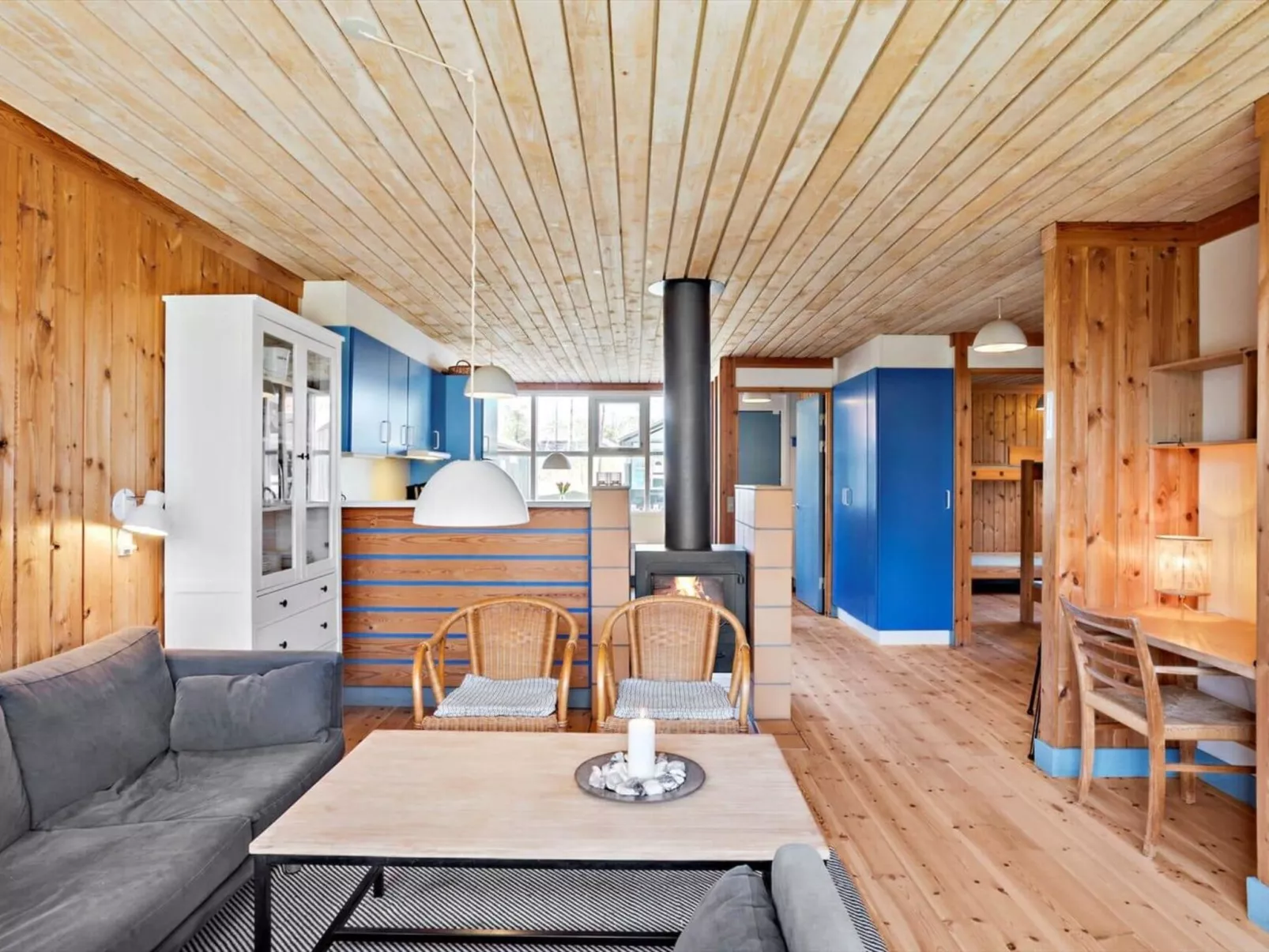 "Orpah" - 100m from the sea-Binnen