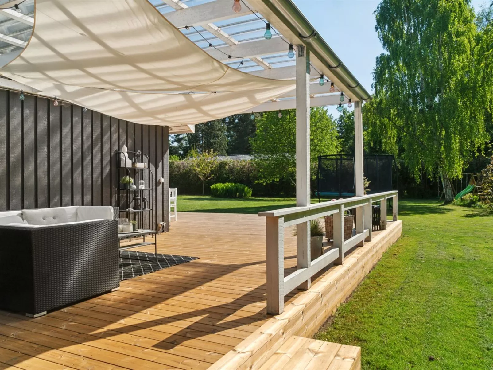 "Veljan" - 1.2km from the sea-Buiten