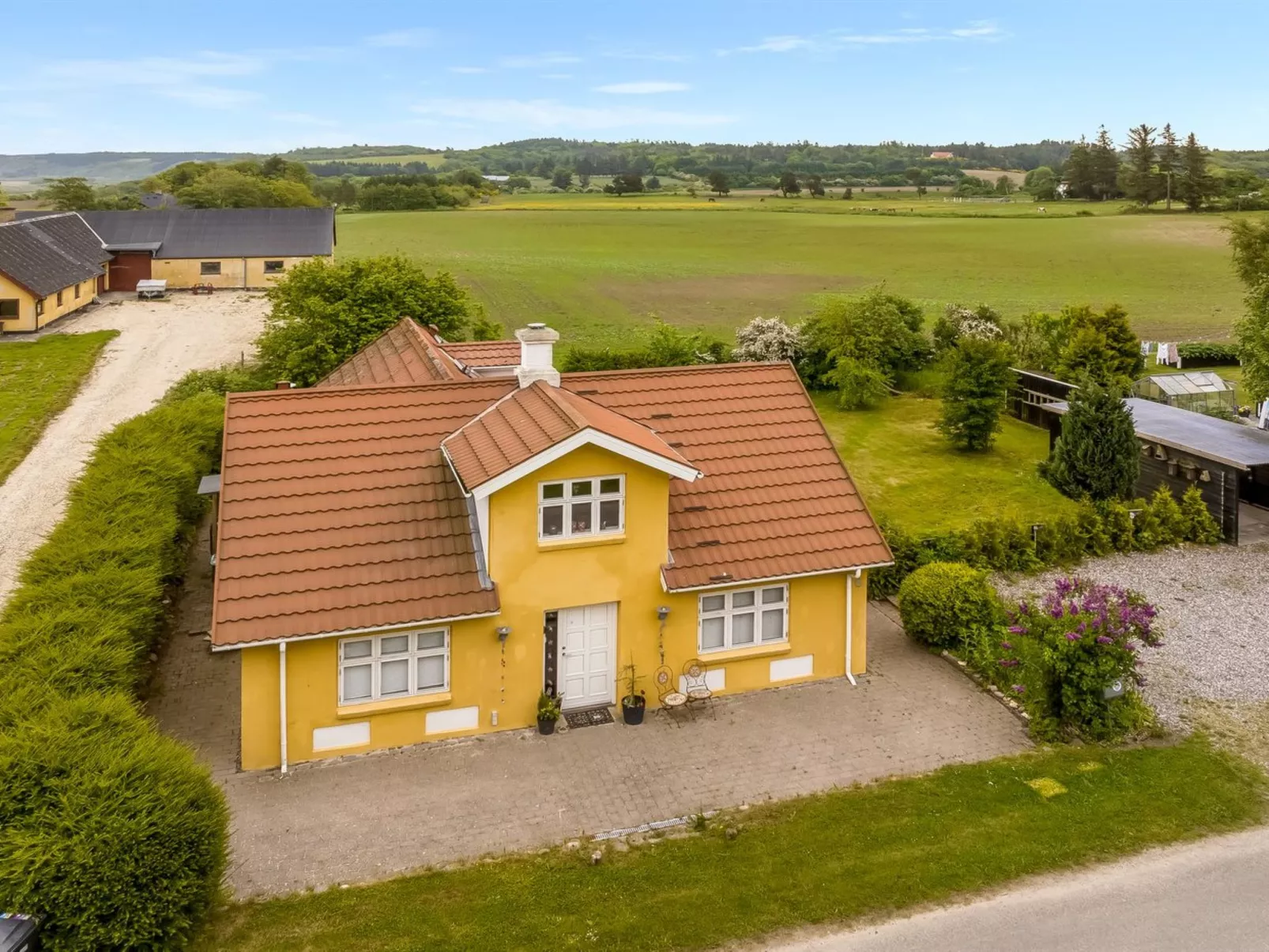 "Elza" - 2.5km from the sea-Buiten