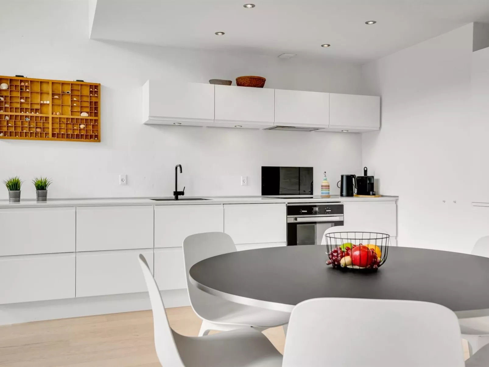 "Anelle" - 2.5km from the sea