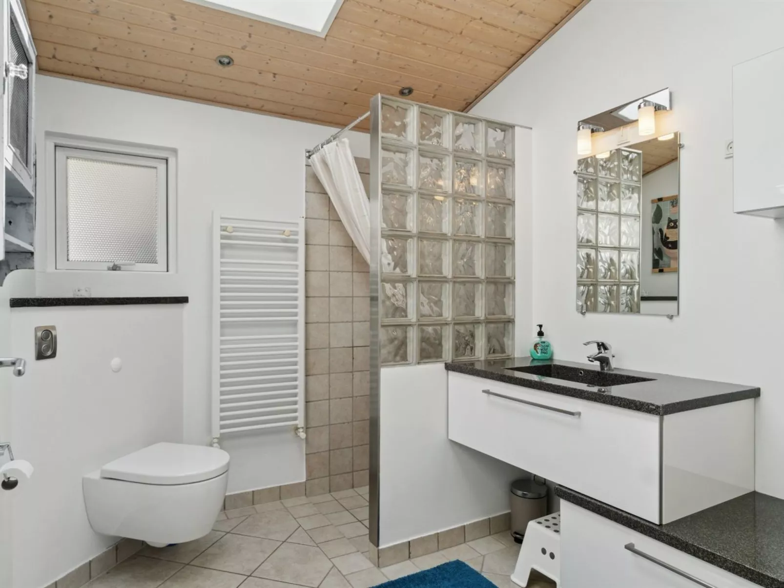 "Dreng" - 250m from the sea-Binnen