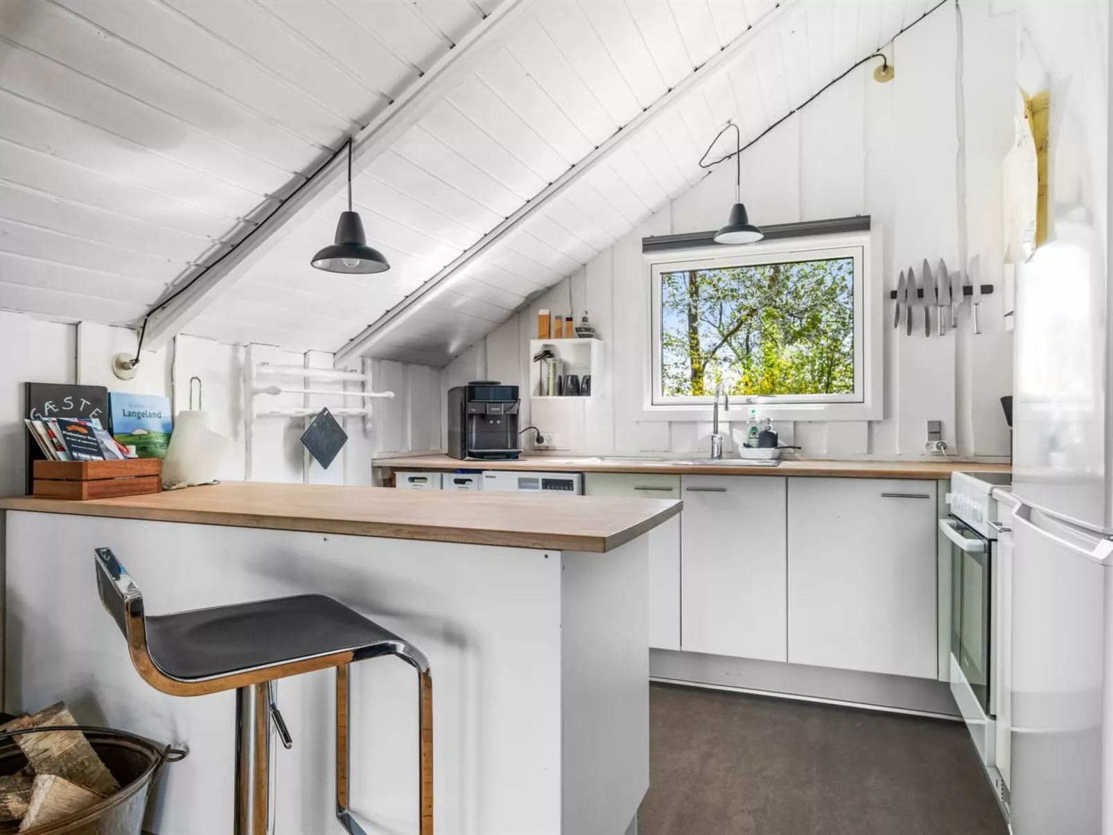 "Lovis" - 570m from the sea-Binnen