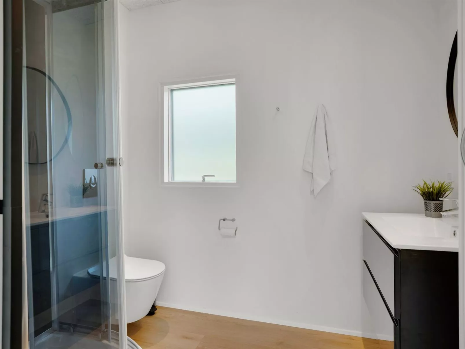 "Konrad" - 300m from the sea-Binnen