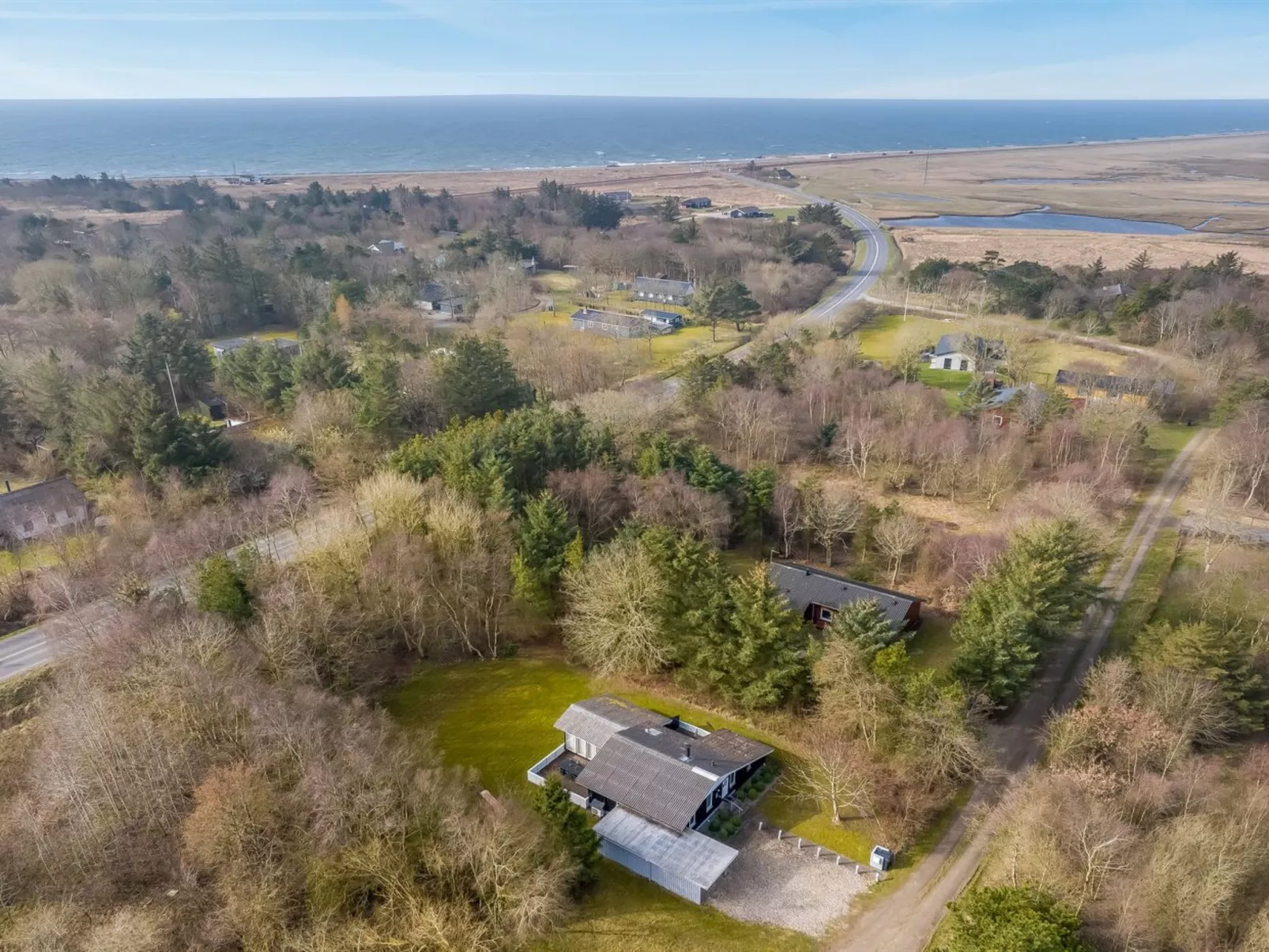 "Iris" - 200m to the fjord-Buiten