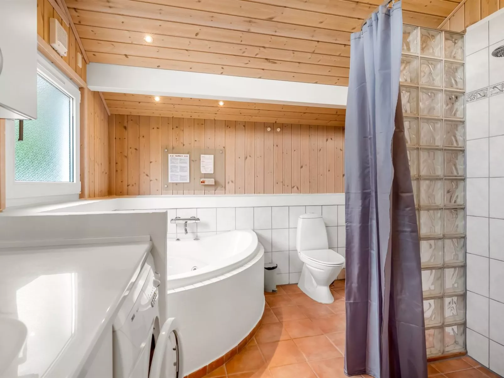 "Sulho" - 800m from the sea-Binnen