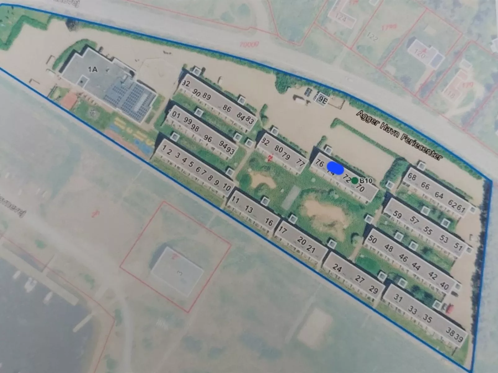 "Barrit" - 50m to the fjord-Buiten